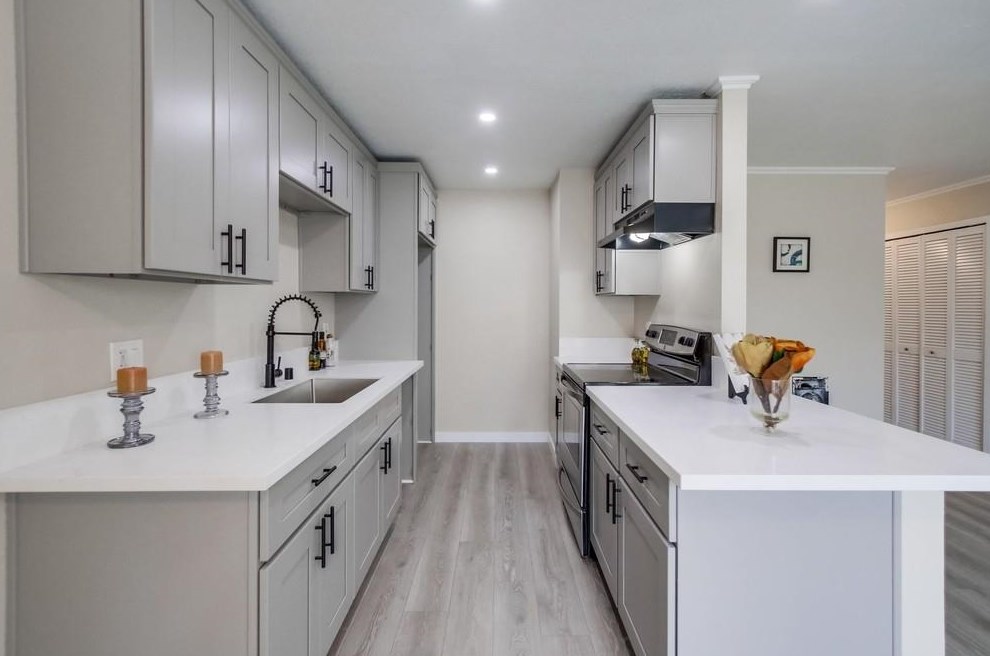1647 Pentecost Way 5, San Diego, CA 92105