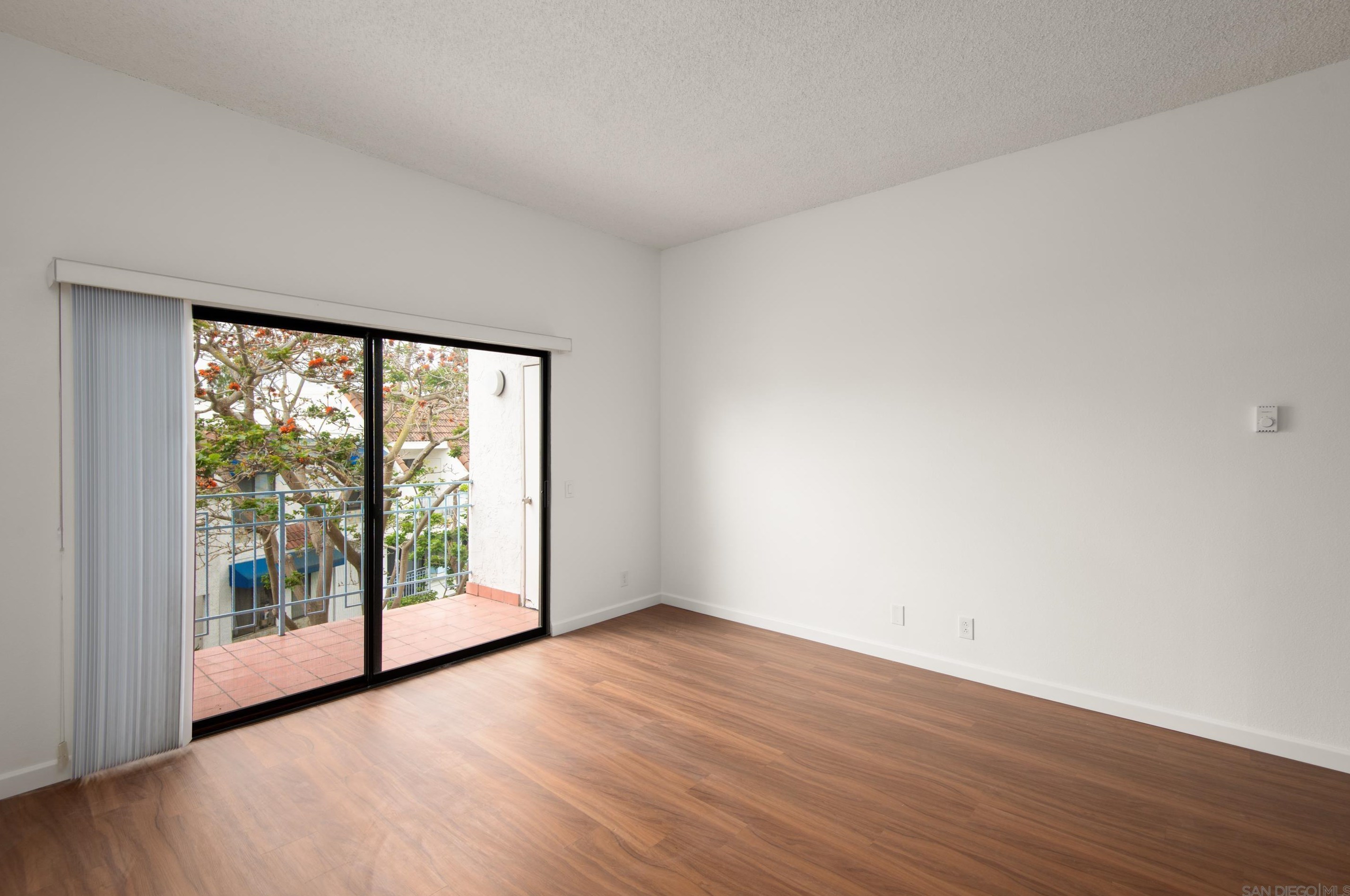 8310 Regents Rd 3a, San Diego, CA 92122