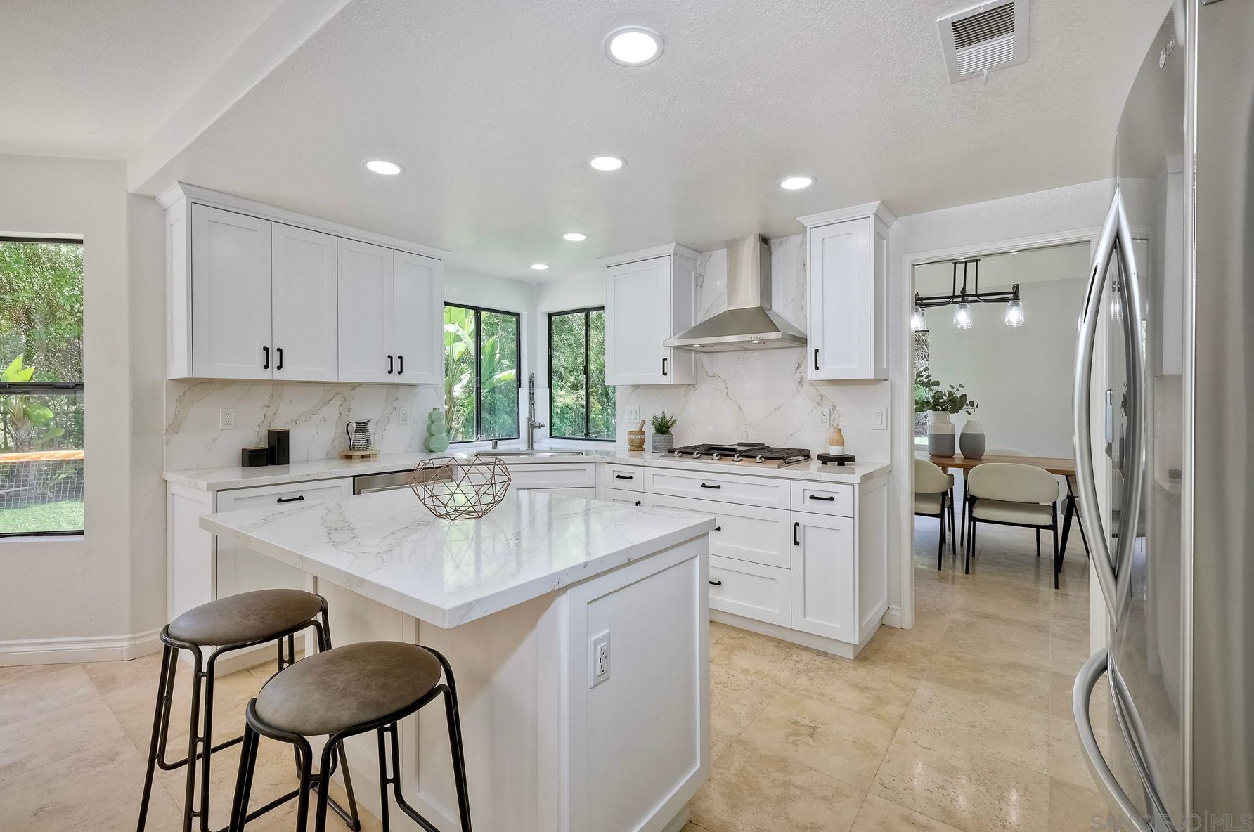 11931 Avenida Consentido, San Diego CA  92128-3244 exterior