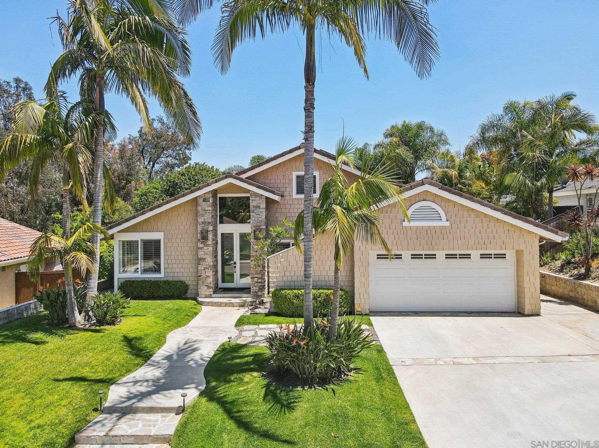 2225 Coolngreen Way, Encinitas, CA 92024