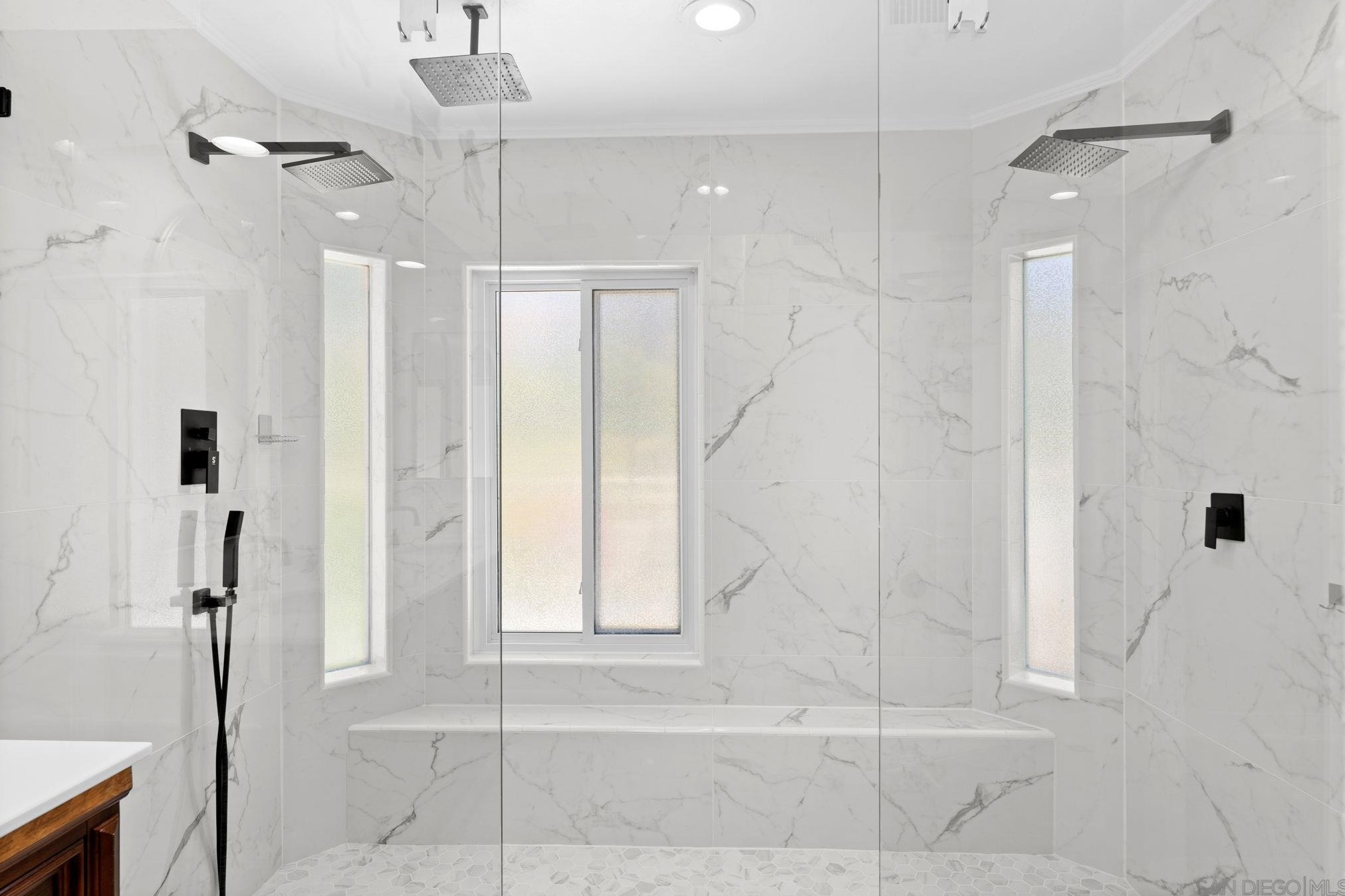 16345 Avenida Nobleza, San Diego CA  92128-3211 exterior