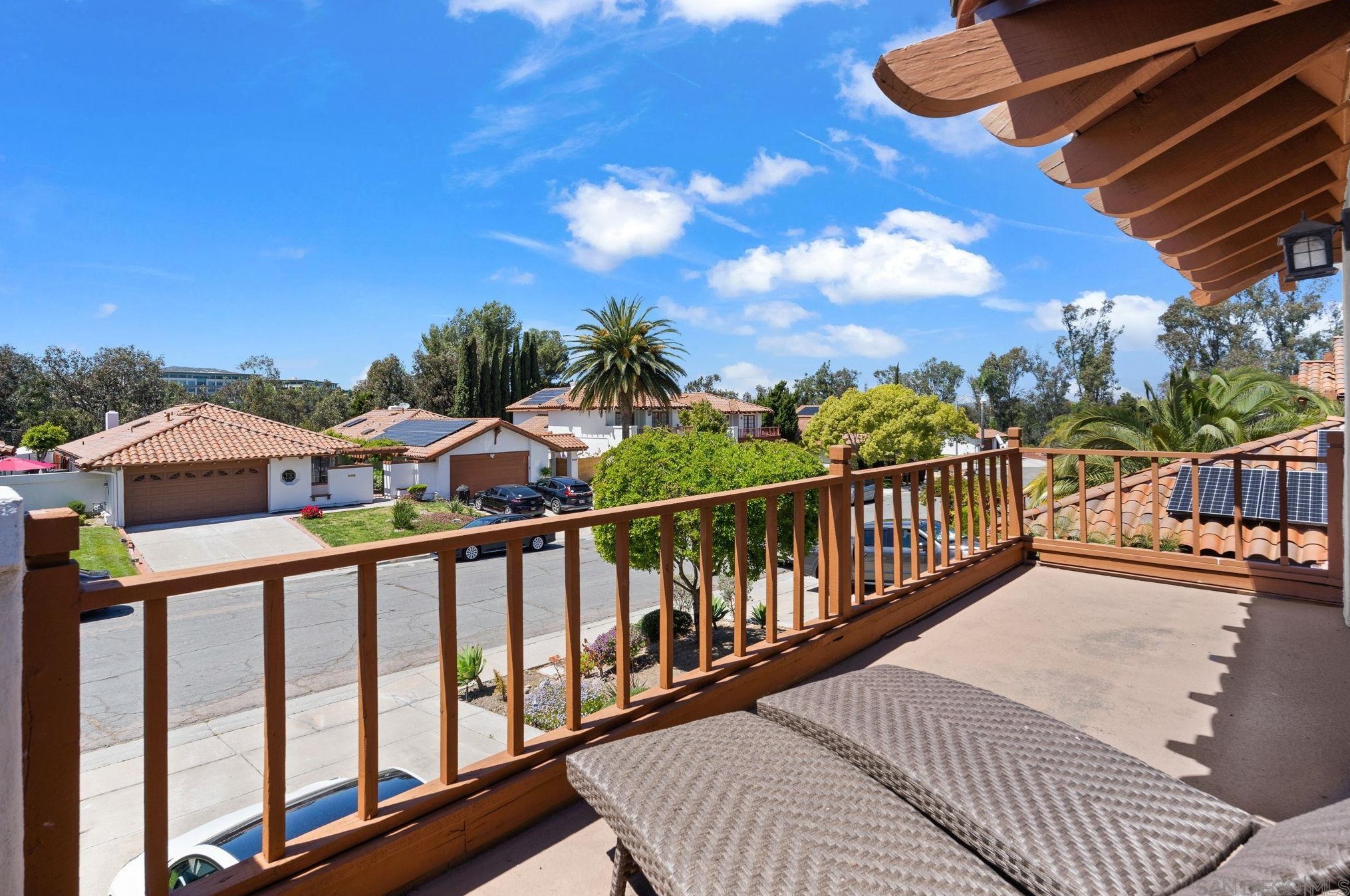 16345 Avenida Nobleza, San Diego CA  92128-3211 exterior