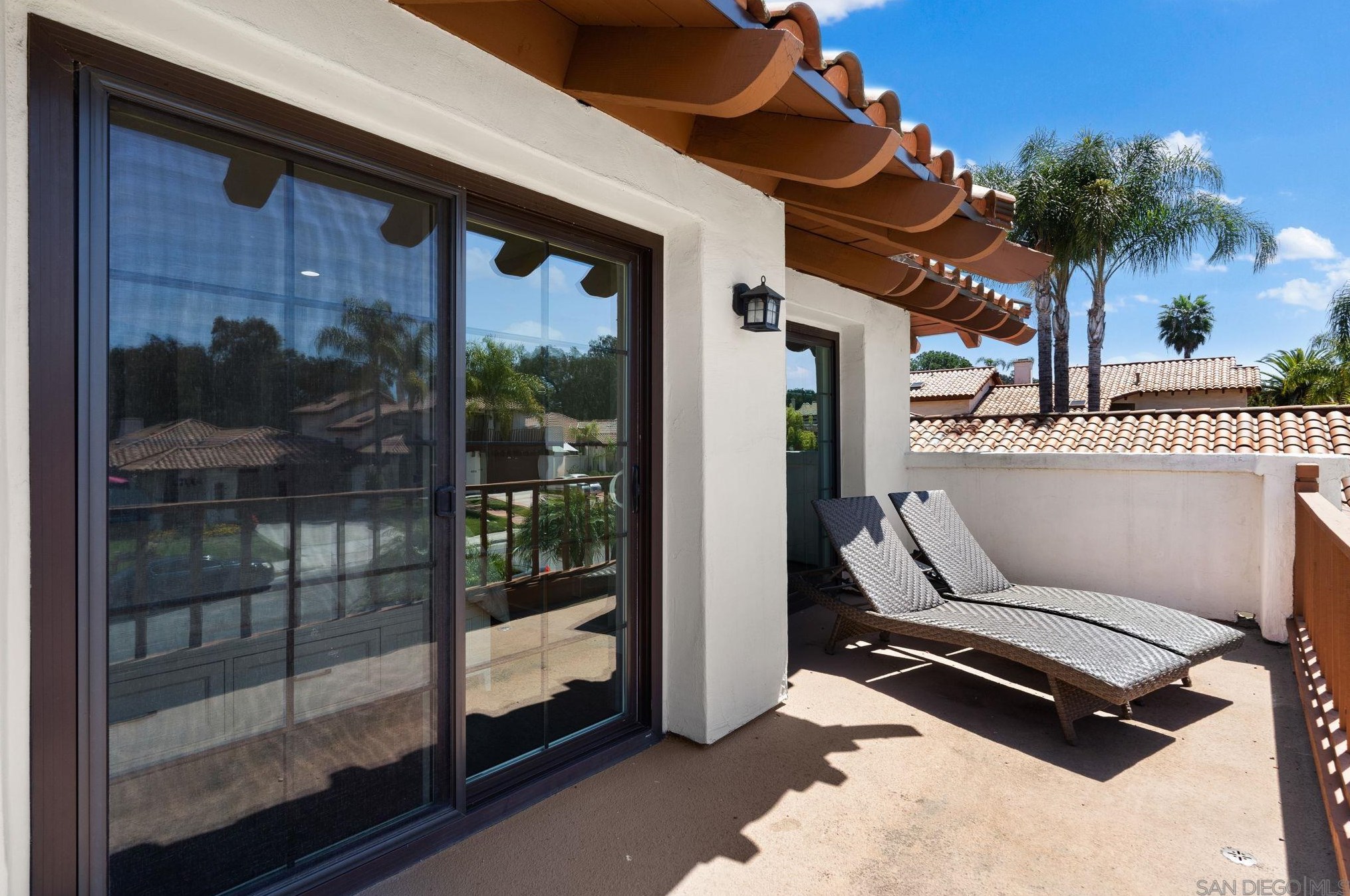 16345 Avenida Nobleza, San Diego CA  92128-3211 exterior