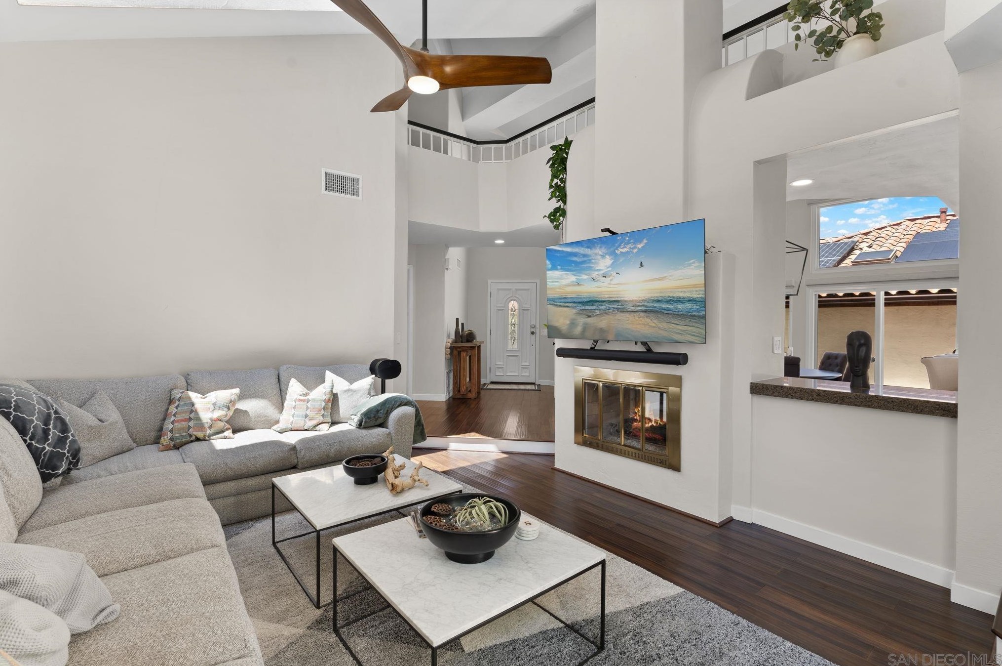 16345 Avenida Nobleza, San Diego CA  92128-3211 exterior