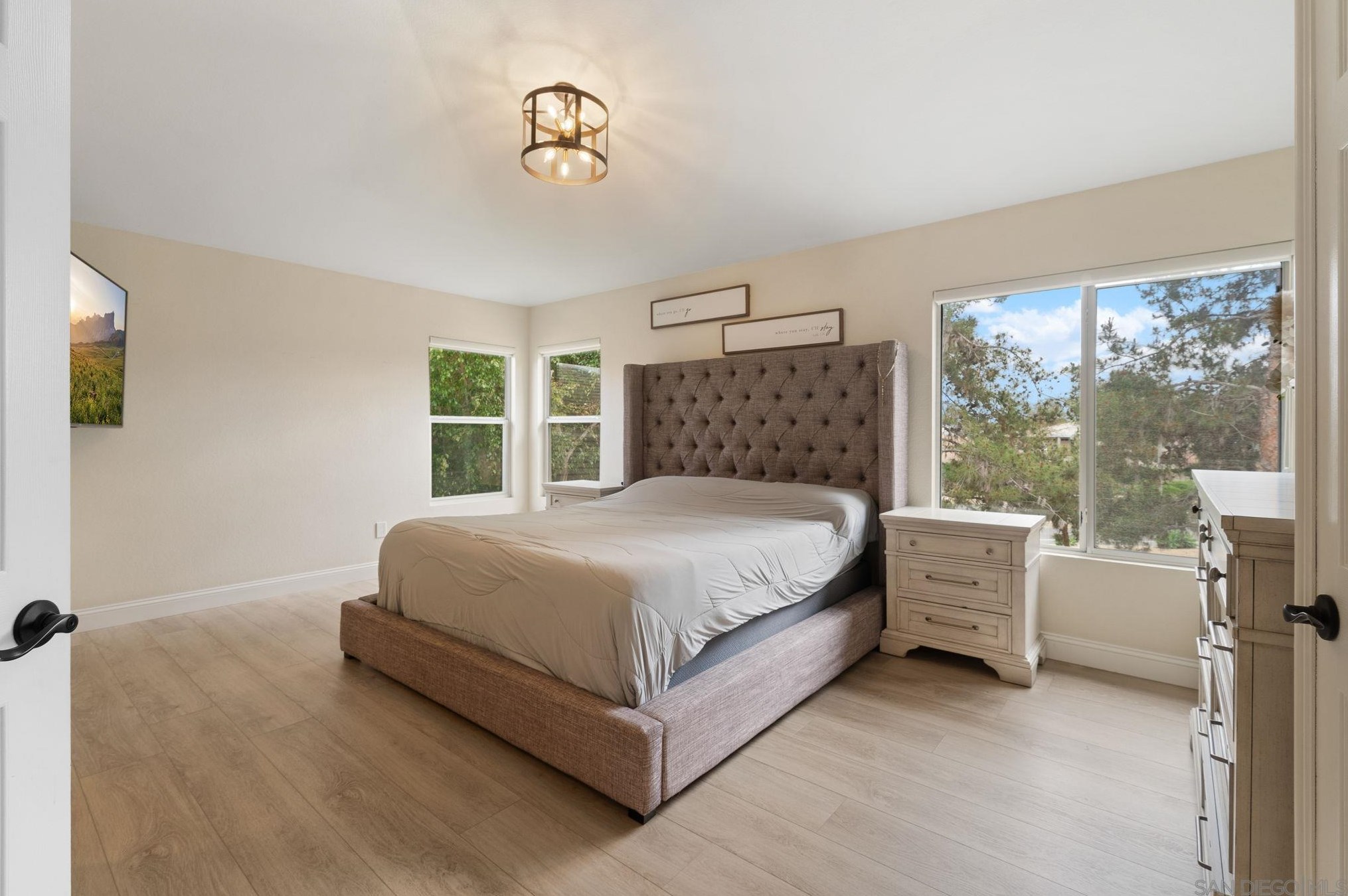 2550 Noble Canyon Rd, Chula Vista CA  91915-1517 exterior