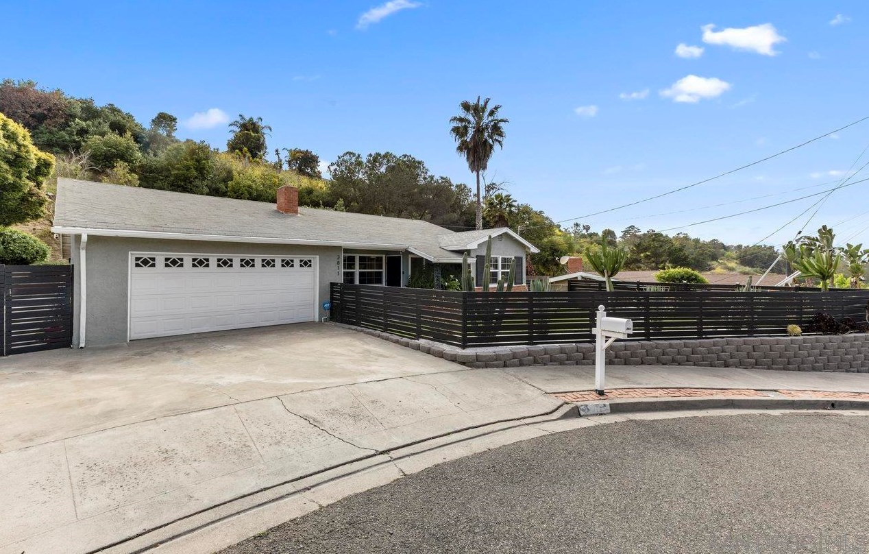2811 Turnbull St, Oceanside, CA 92054-3738