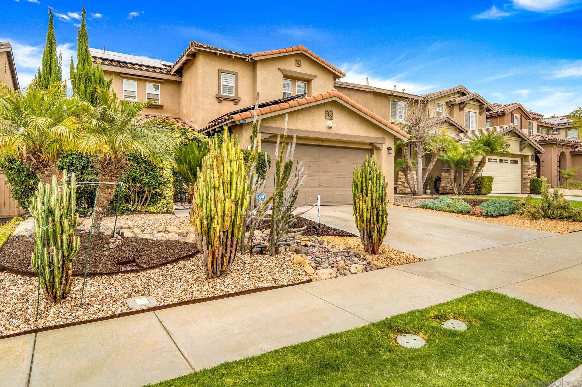 1288 Long View Dr, Chula Vista CA  91915-1661 exterior