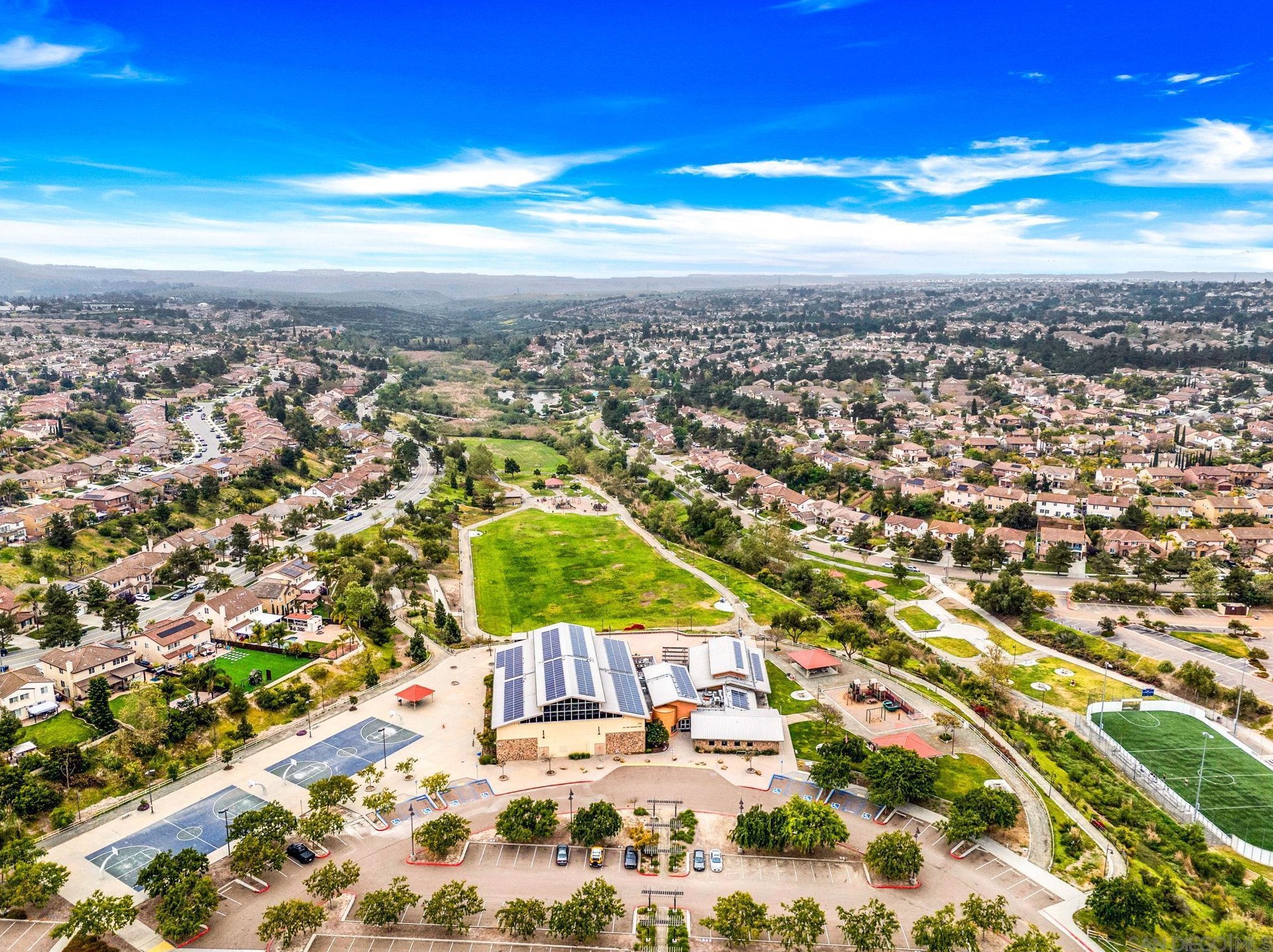 1288 Long View Dr, Chula Vista CA  91915-1661 exterior