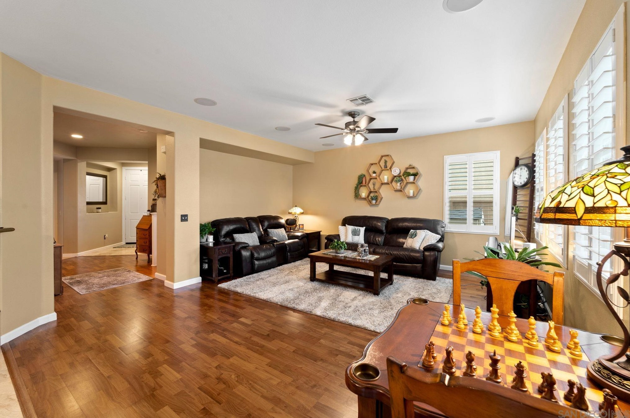 1288 Long View Dr, Chula Vista CA  91915-1661 exterior