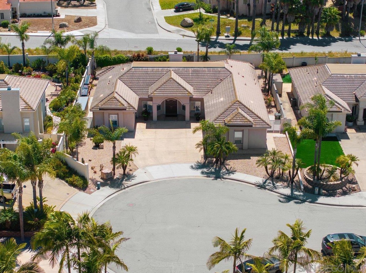 779 Via Gordo, Escondido, CA 92026