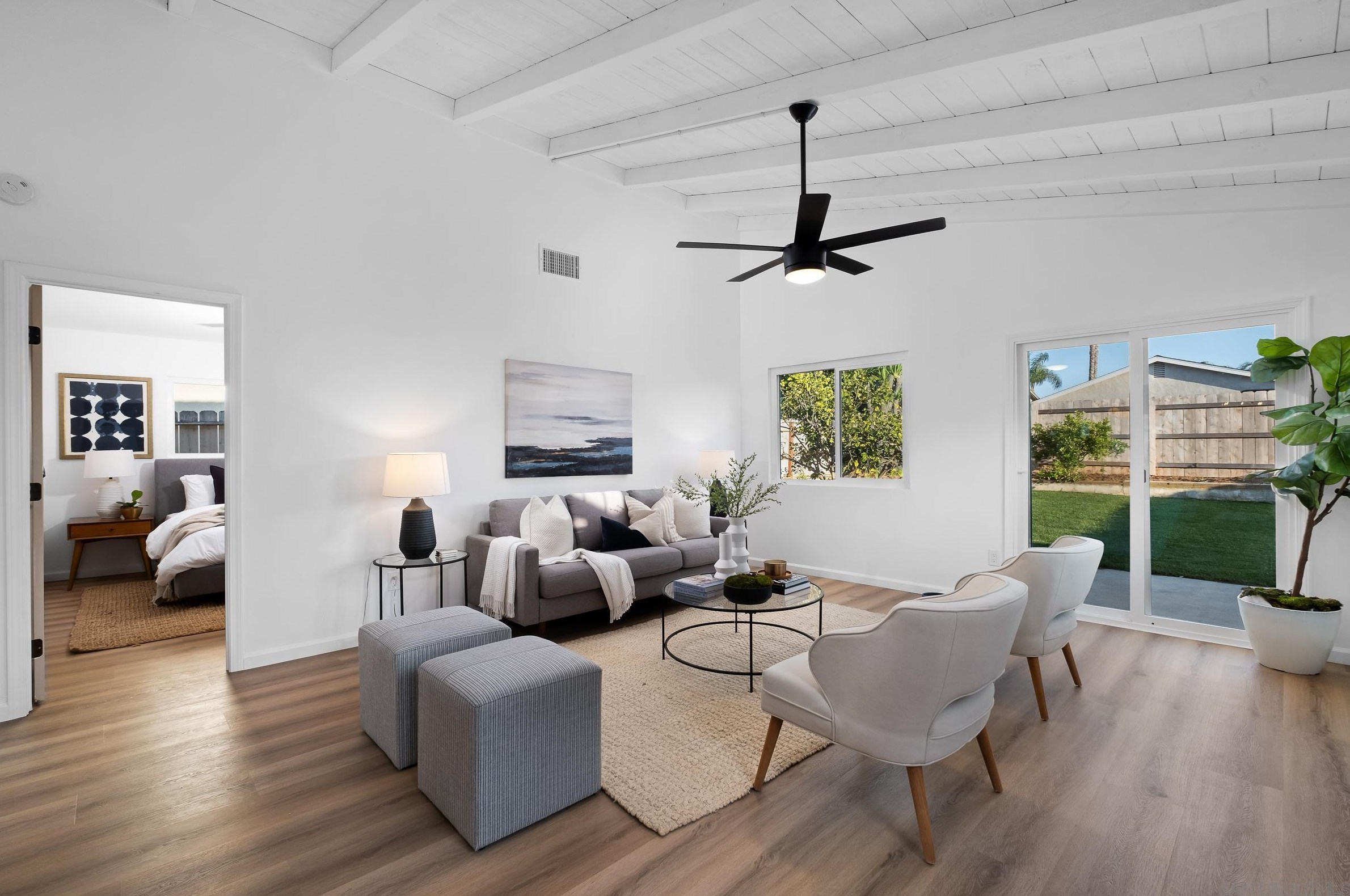 8685 Hebrides Dr, San Diego CA 92126-3314 exterior