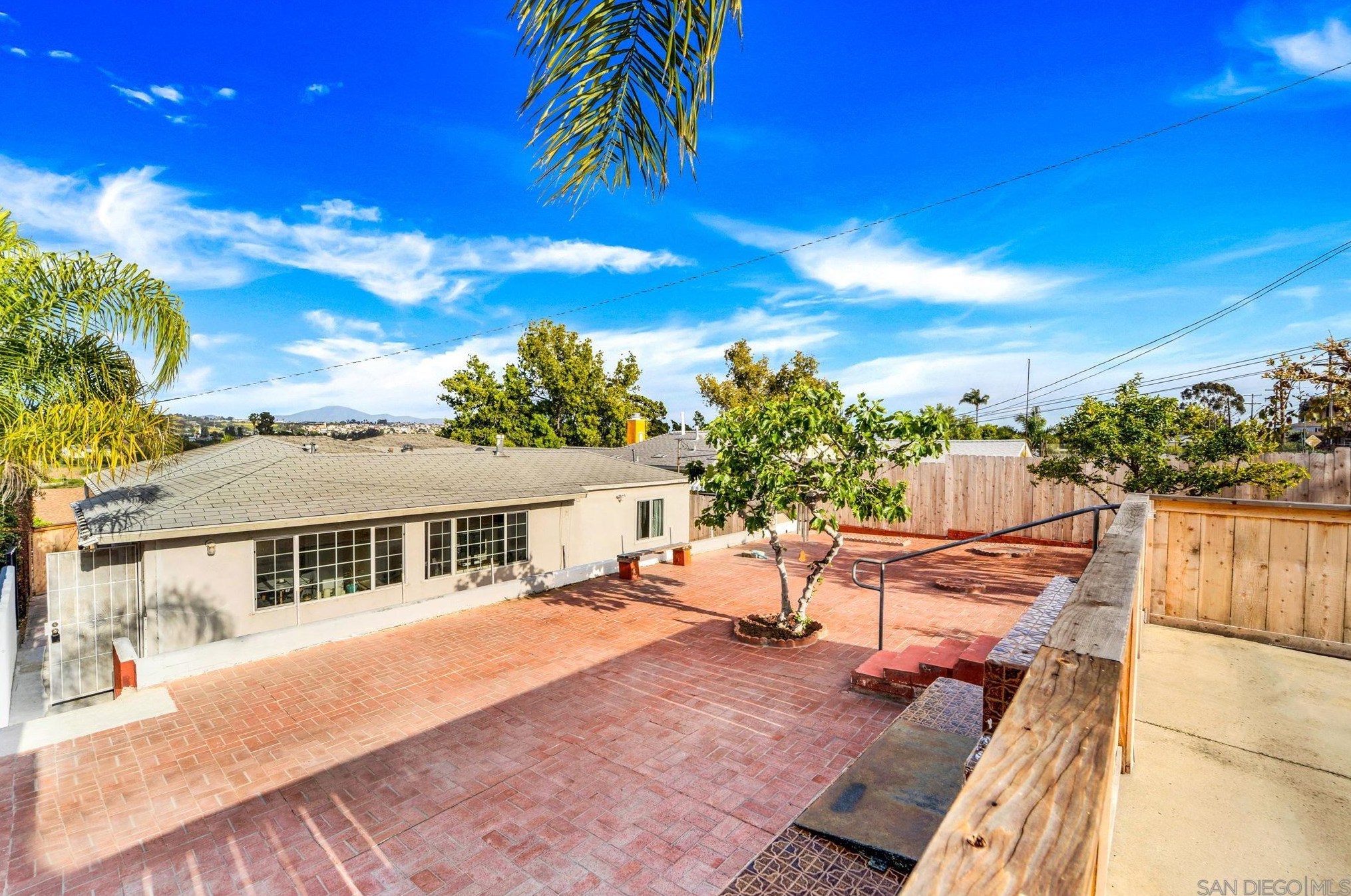 3114 Menlo Ave, San Diego CA  92105-4432 exterior