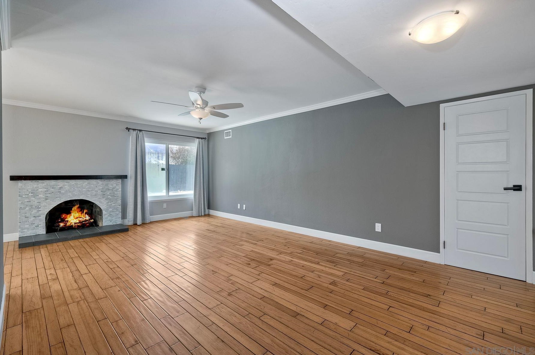 3968 Broadlawn St, San Diego, CA 92111-3340