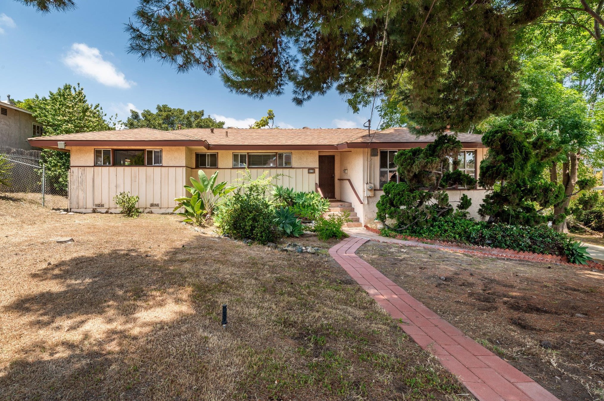 69 E I St, Chula Vista, CA 91910