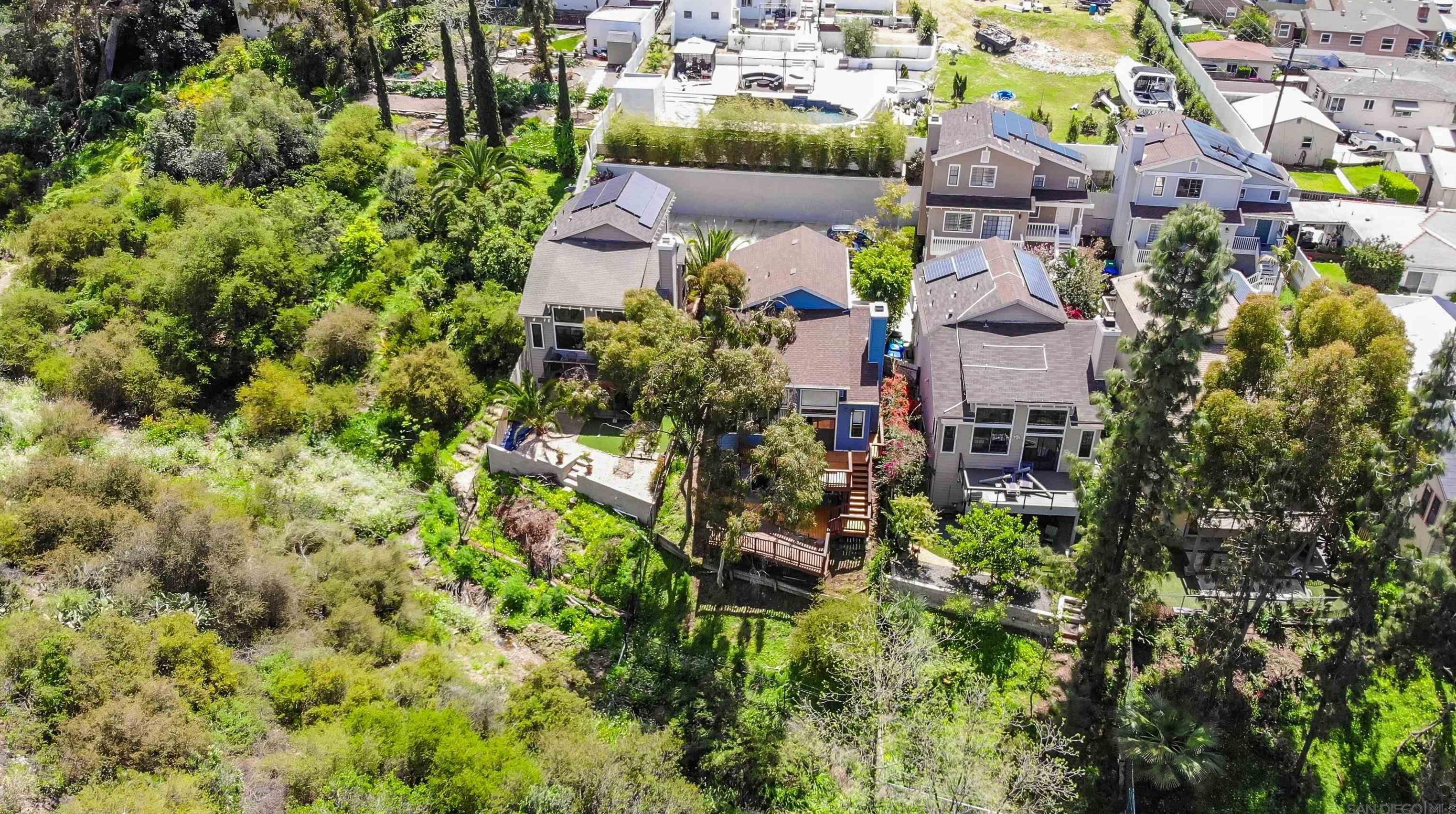 4571 54 St, San Diego CA 92105-3704 exterior