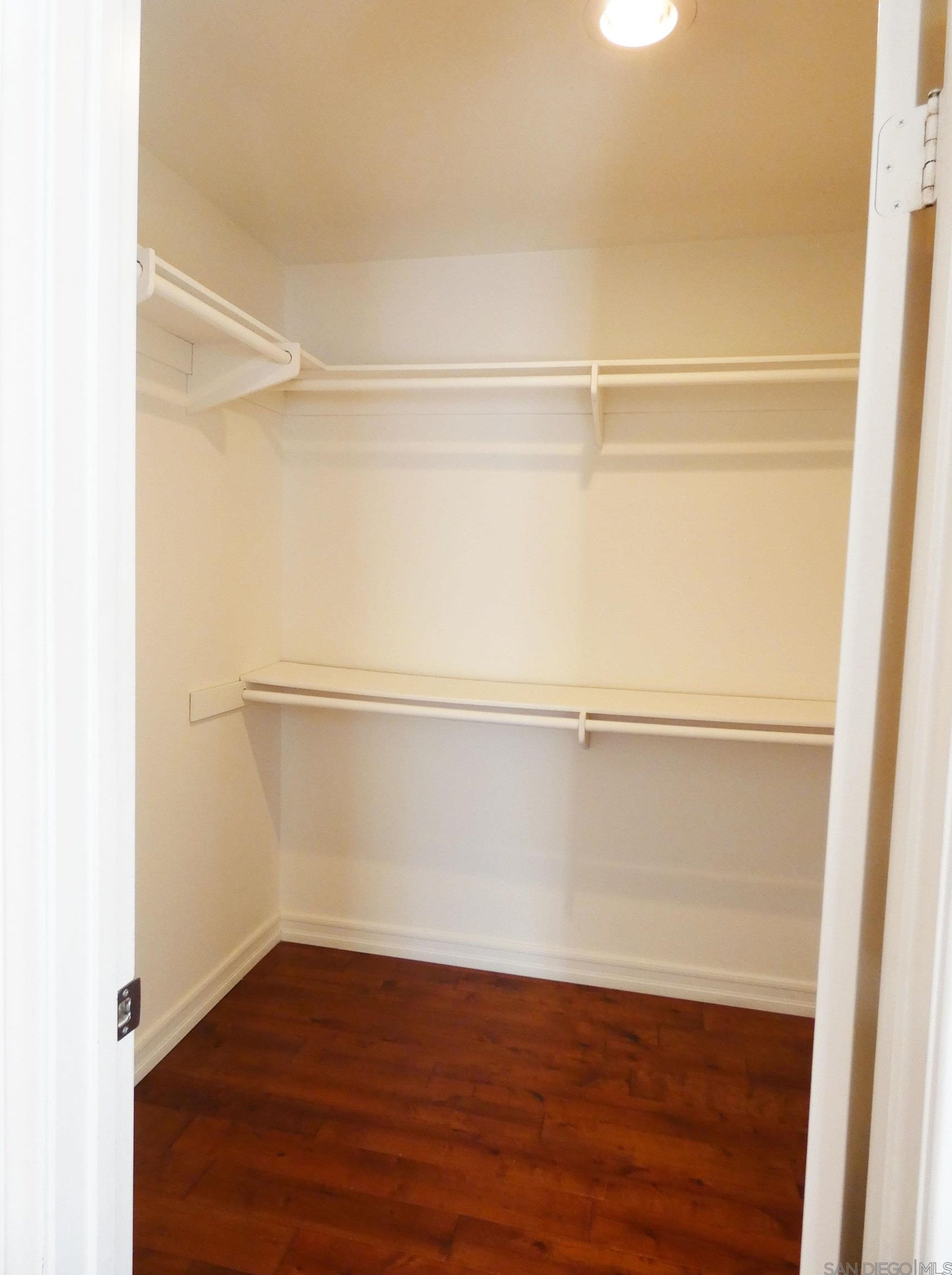 4571 54 St, San Diego CA 92105-3704 exterior