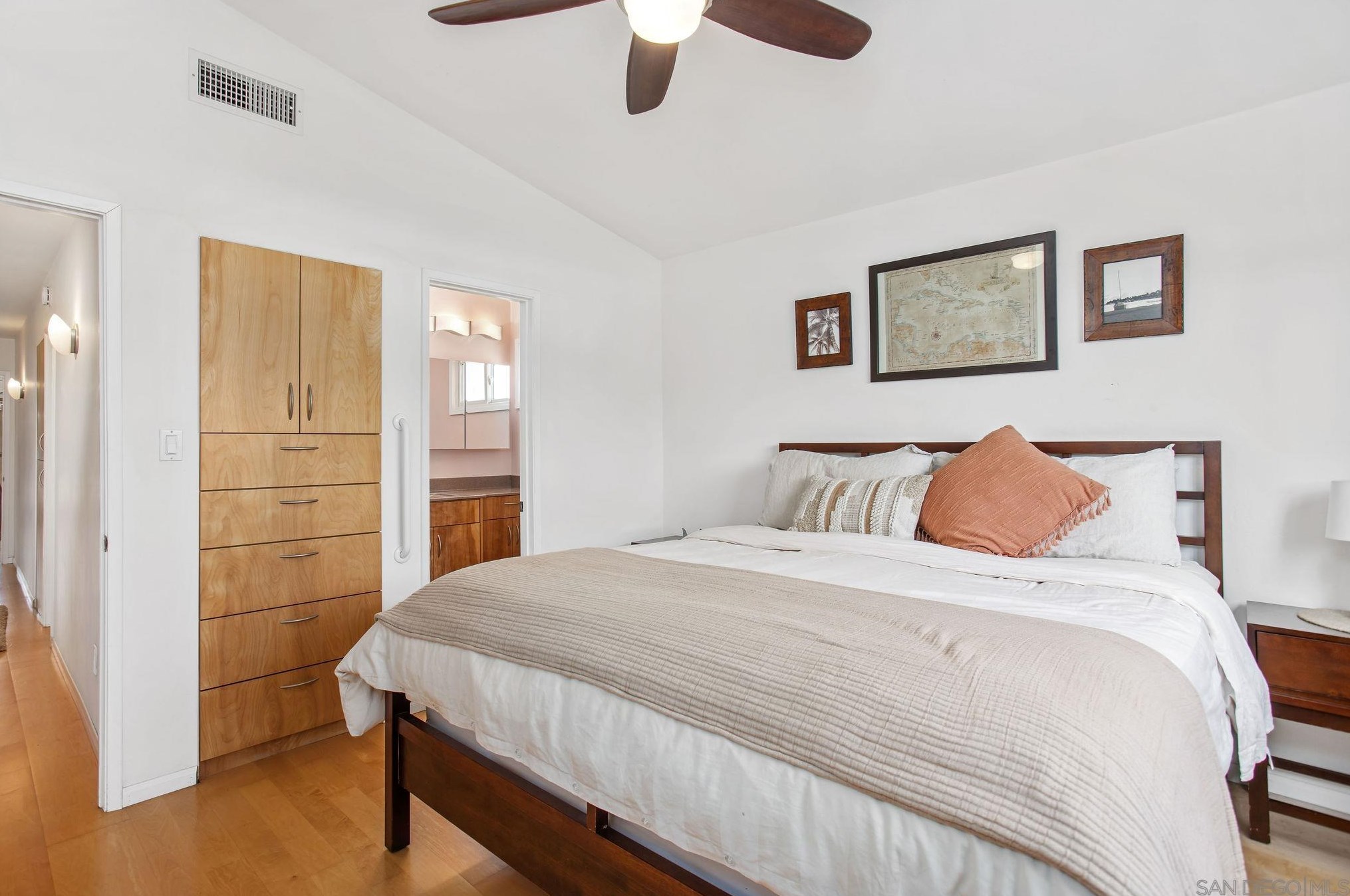 4472 Mount Herbert Ave, San Diego CA  92117-4730 exterior