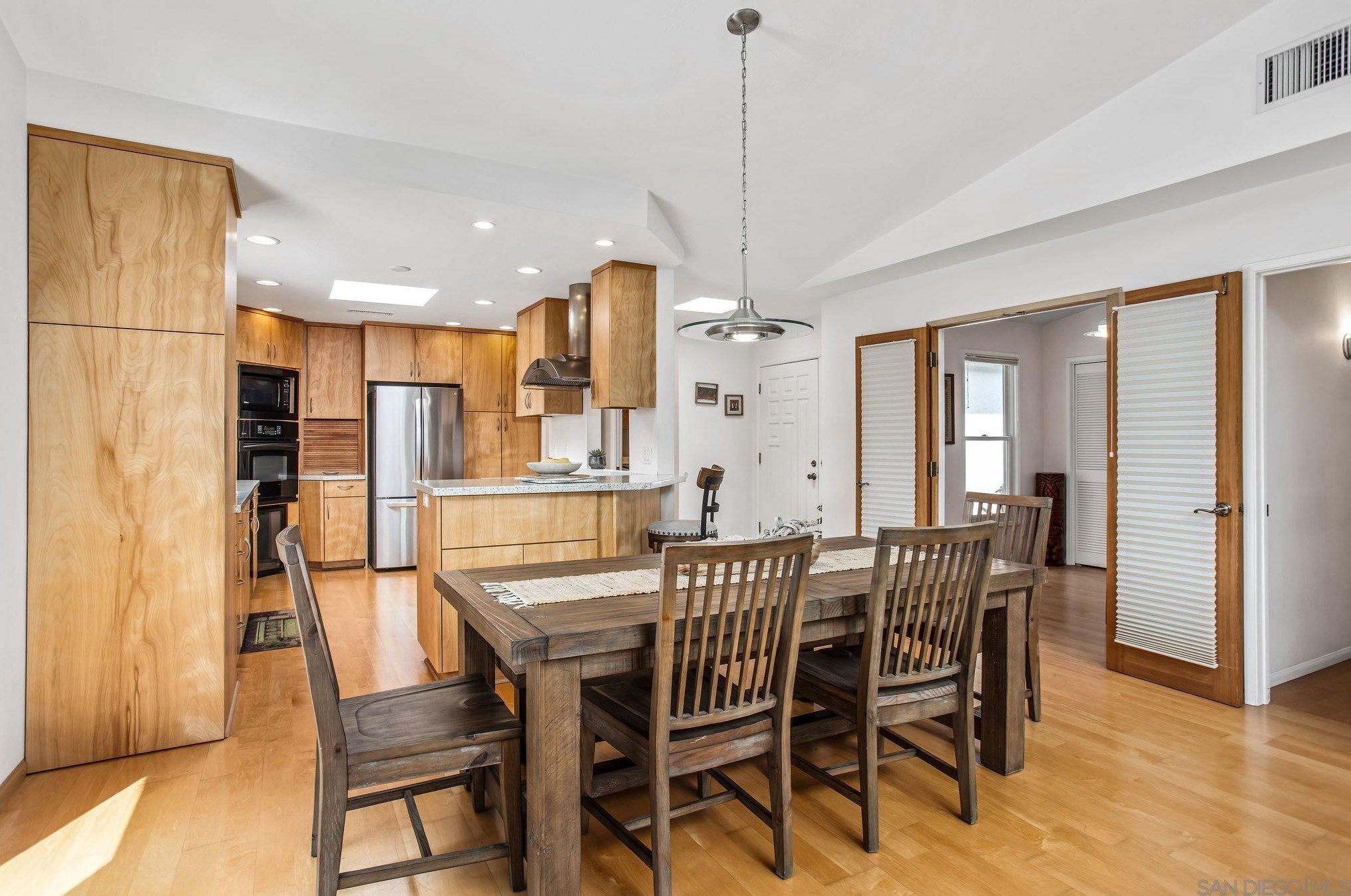 4472 Mount Herbert Ave, San Diego CA  92117-4730 exterior