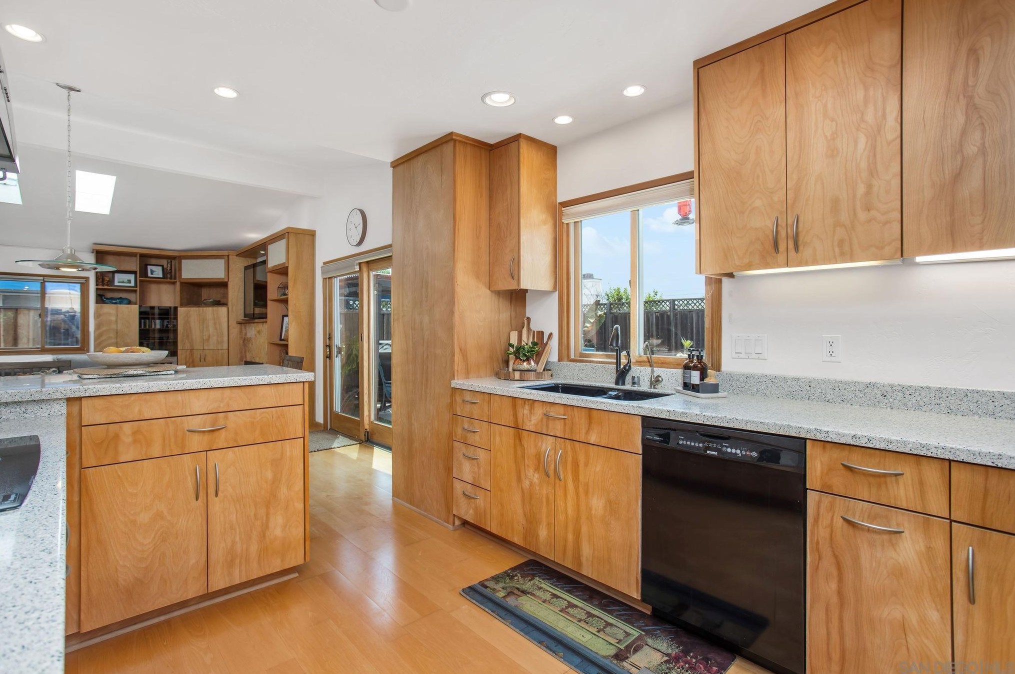 4472 Mount Herbert Ave, San Diego CA  92117-4730 exterior