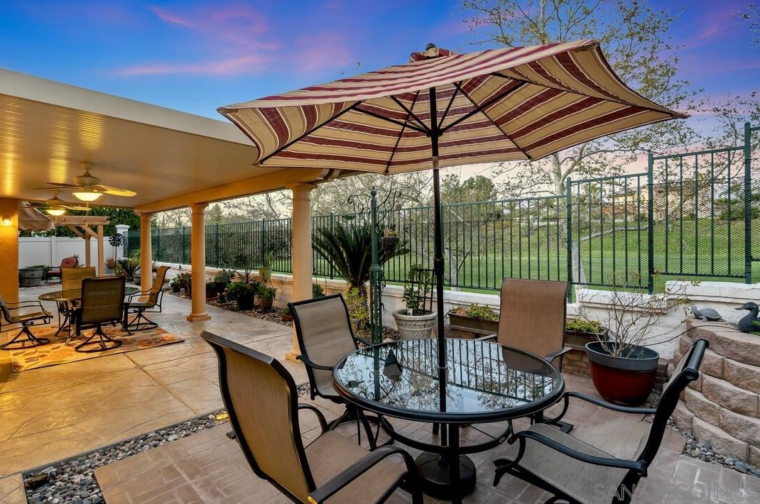 45846 Paseo Gallante, Temecula CA 92592-1253 exterior