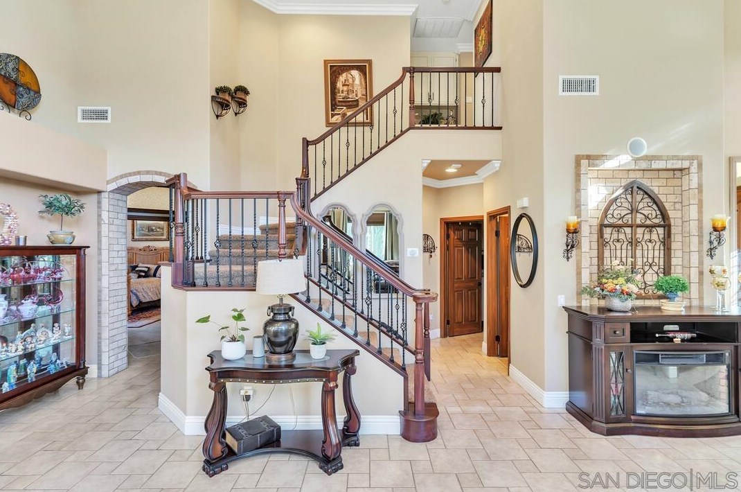 45846 Paseo Gallante, Temecula CA 92592-1253 exterior