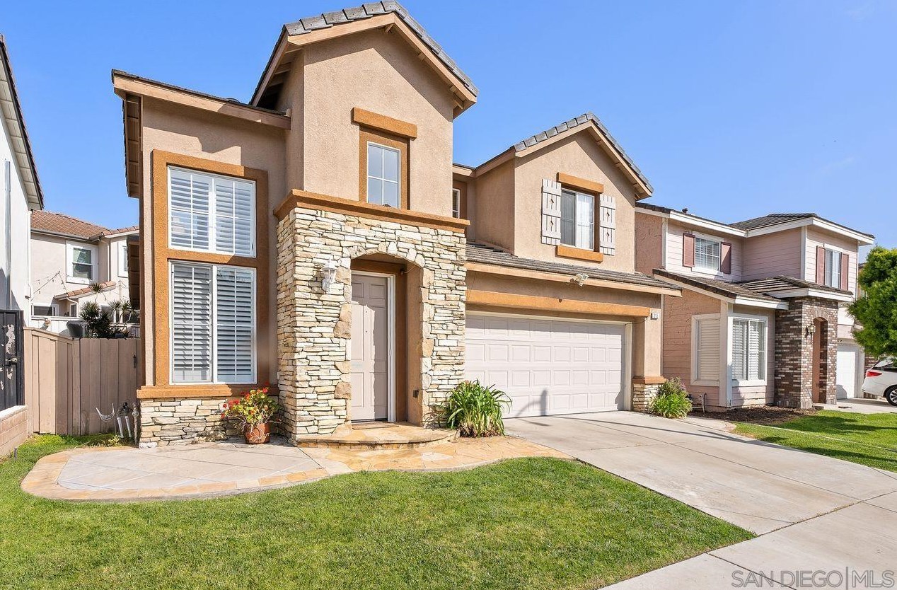 215 S Fairfield Ln, Orange, CA 92869