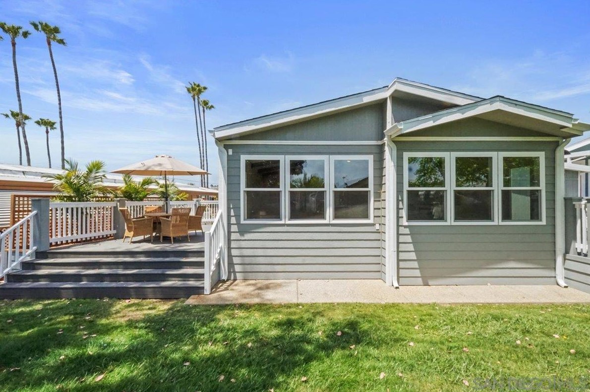 7218 San Ramon, Carlsbad, CA 92011