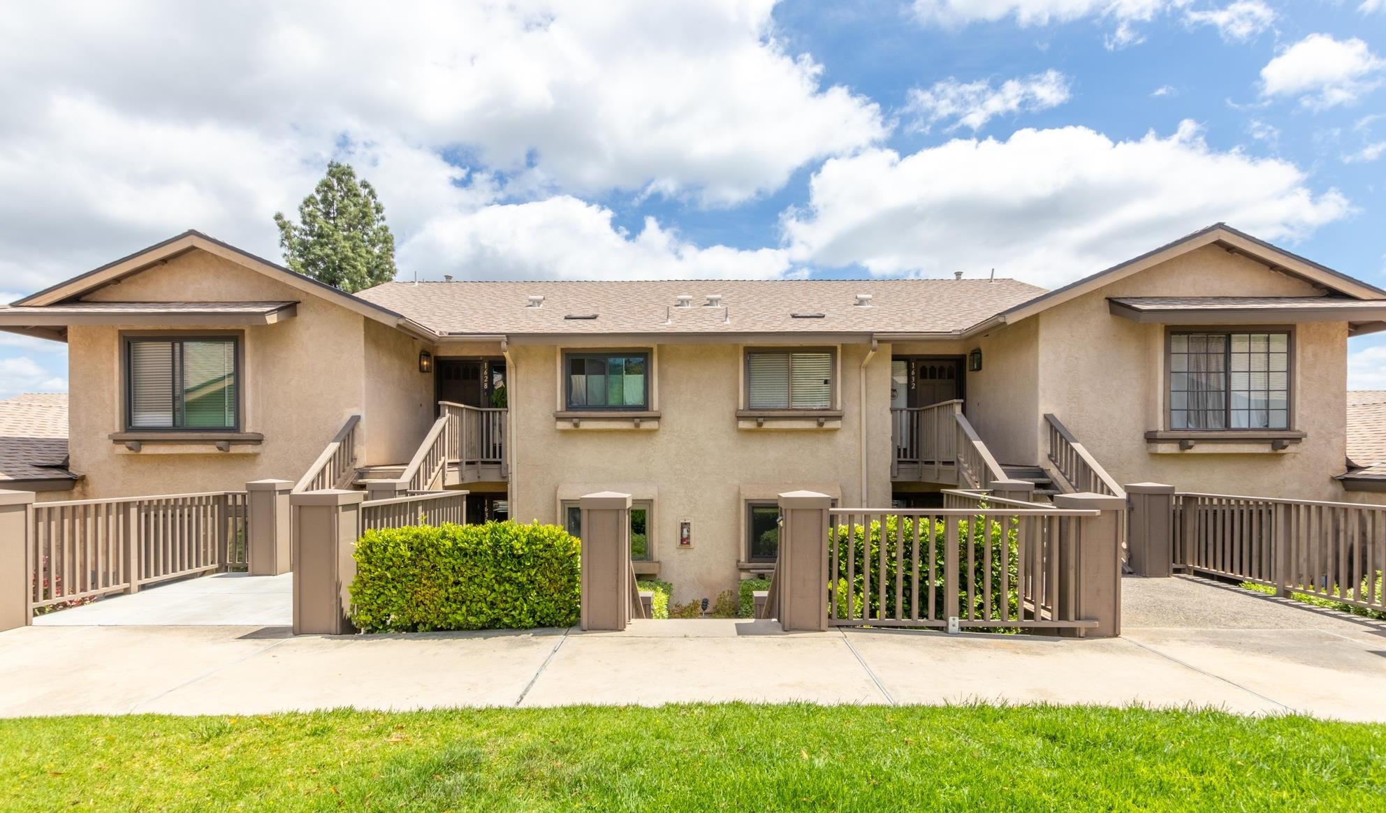 1634 Pala Lake Dr, Fallbrook CA  92028-4911 exterior