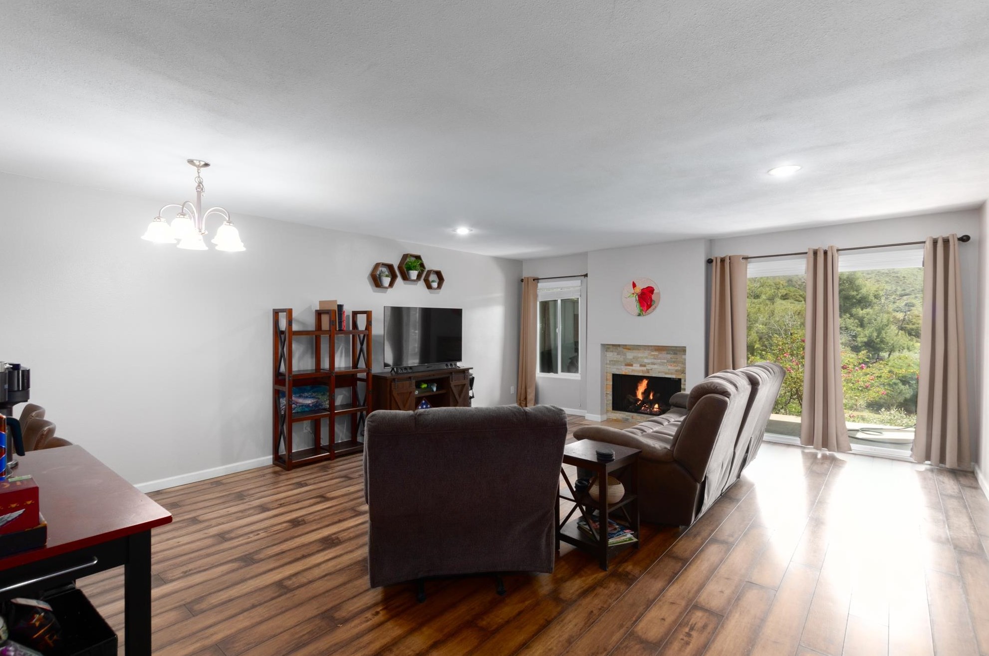 1634 Pala Lake Dr, Fallbrook CA  92028-4911 exterior