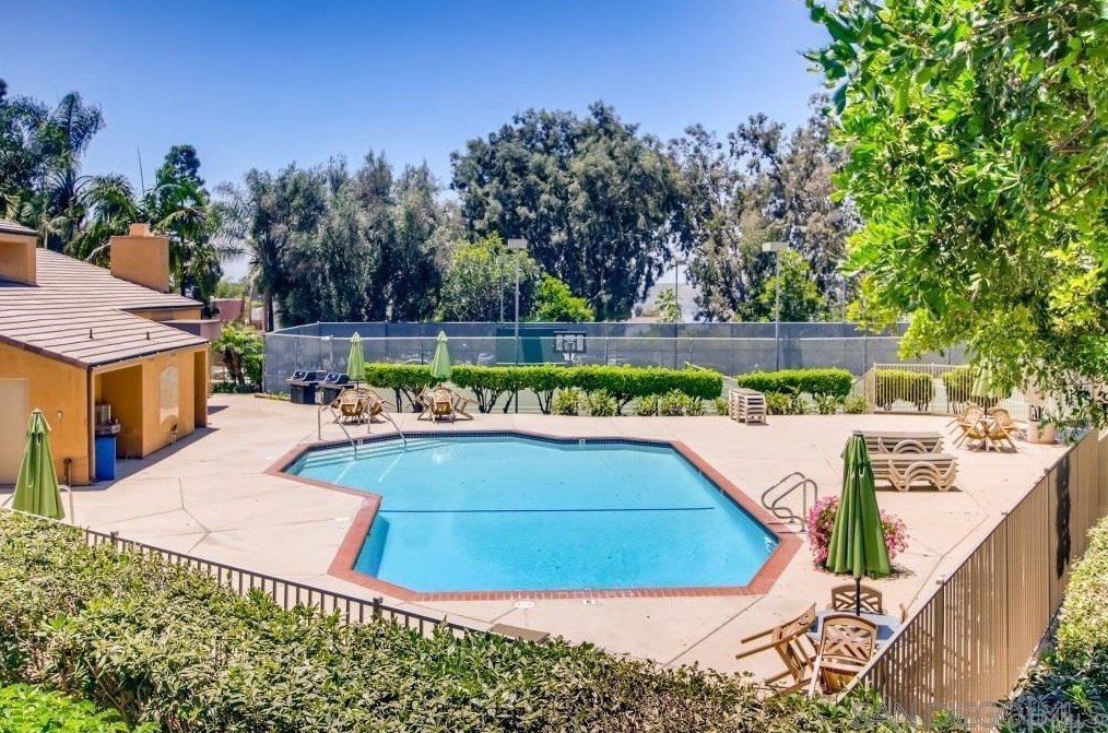 7757 Margerum Ave, San Diego, CA 92120-1456