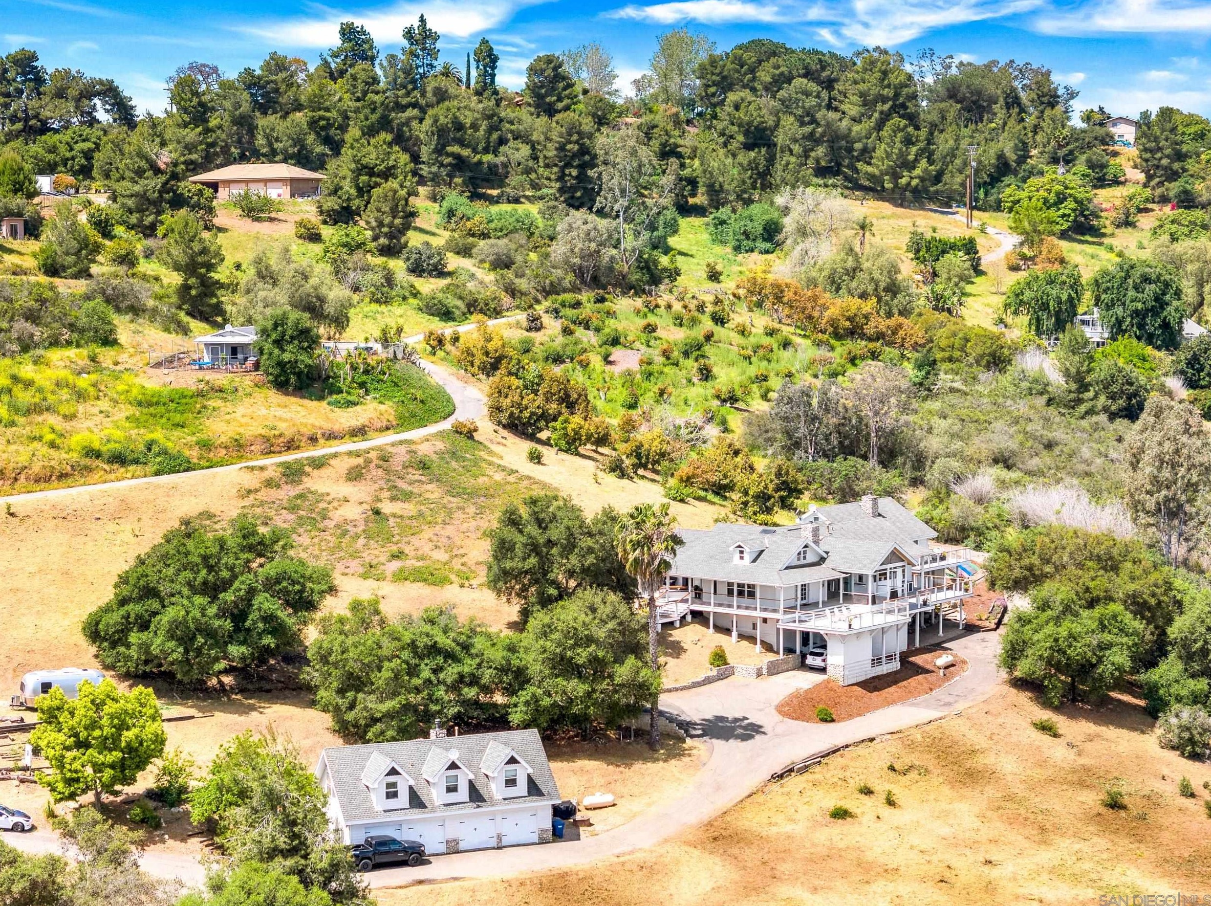 9888 Nutby Ln, Escondido, CA 92026