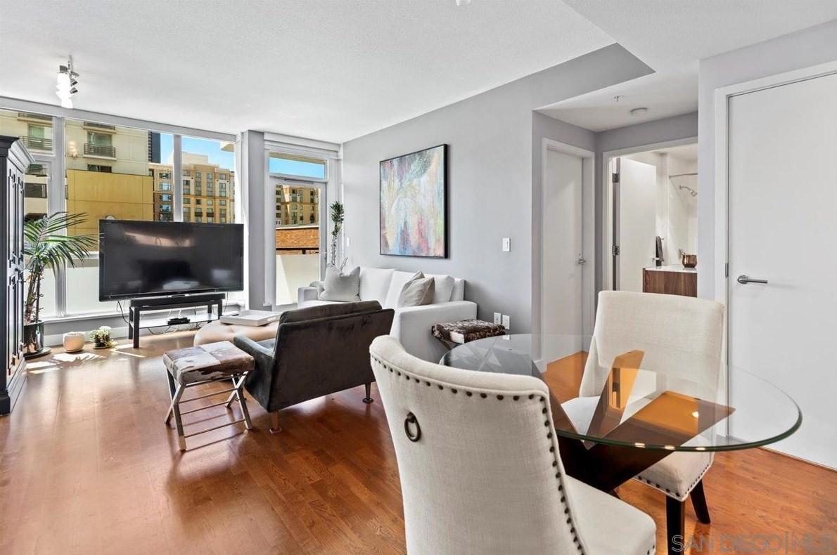 325 7th Ave 410, San Diego, CA 92101