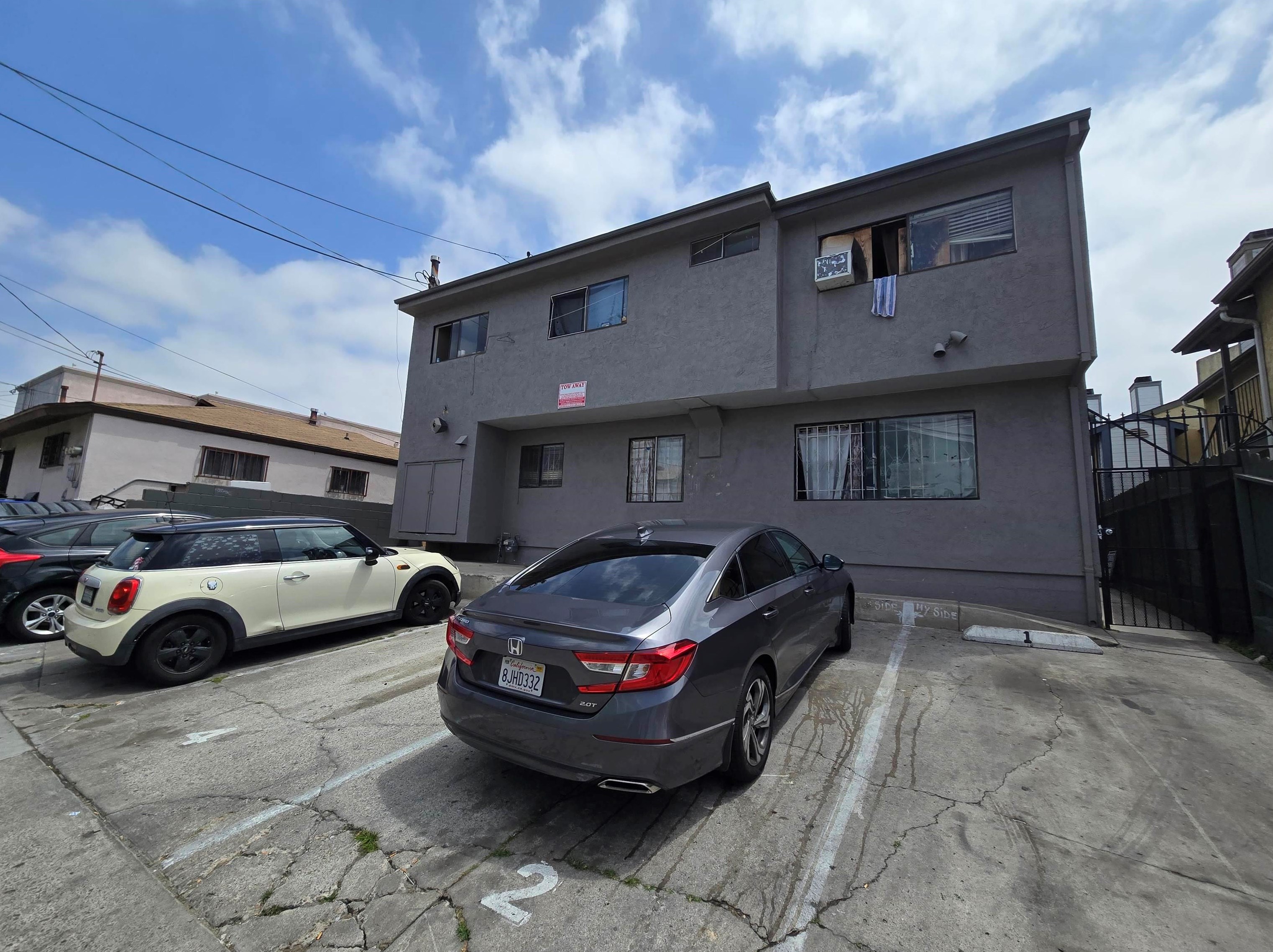 4338 Altadena Ave, San Diego CA  92115-8048 exterior