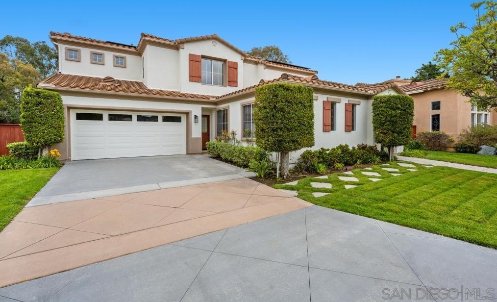 2318 Longfellow Rd, Carlsbad, CA 92008