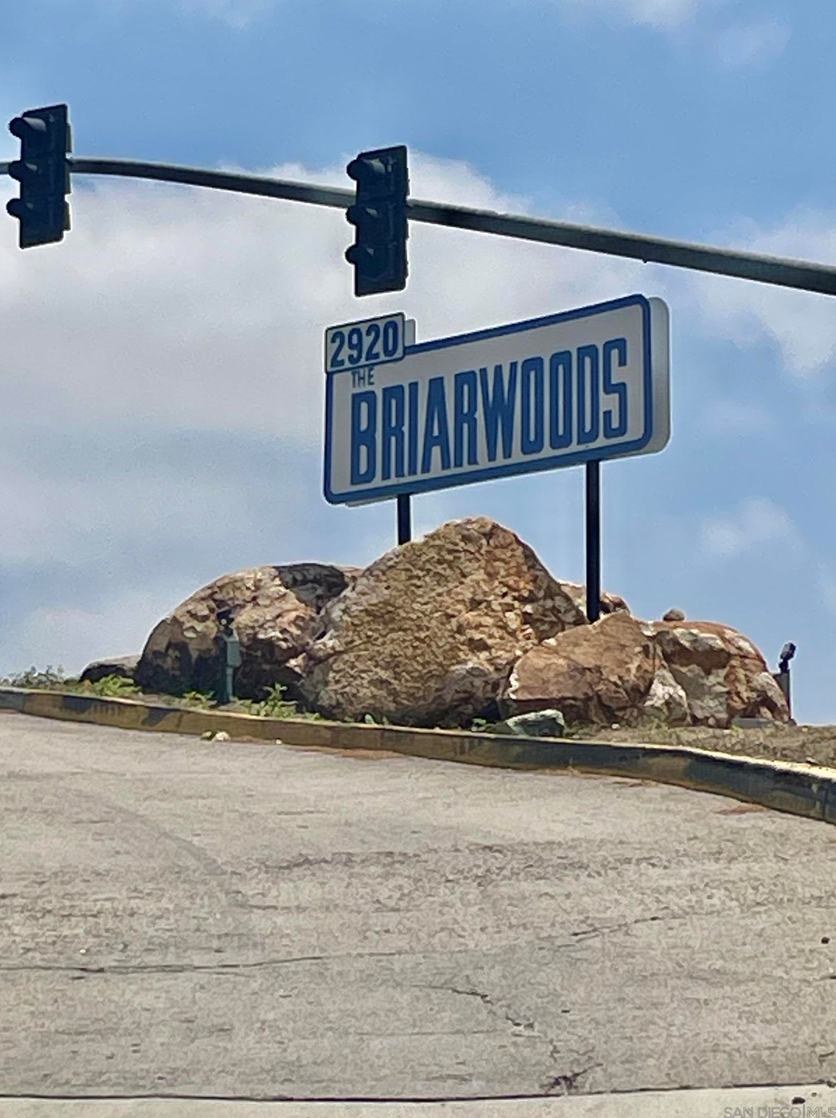 2920 Briarwood Rd, Bonita CA  91902-1843 exterior