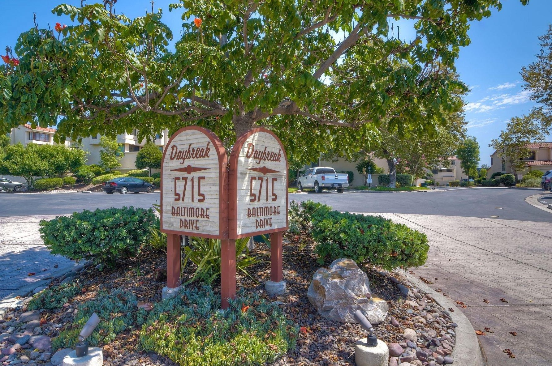 5715 Baltimore Dr 129, La Mesa, CA 91942