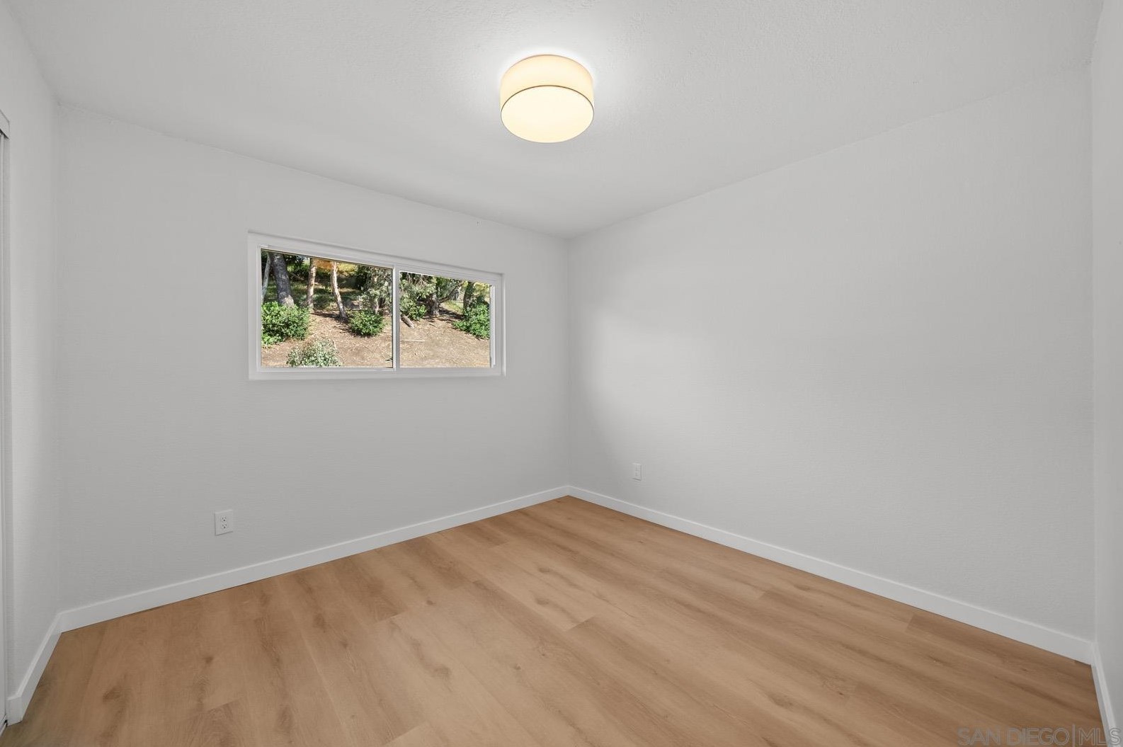 5512 Horse Ridge Way, Bonita CA  91902-2810 exterior