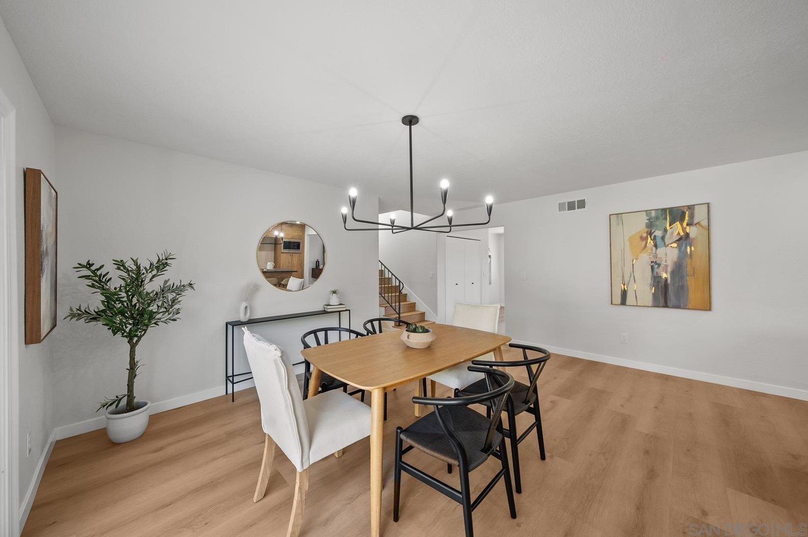 5512 Horse Ridge Way, Bonita CA  91902-2810 exterior