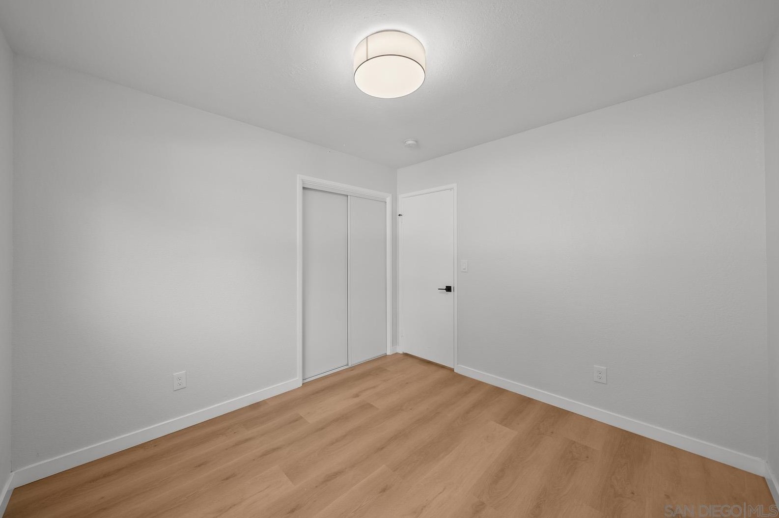 5512 Horse Ridge Way, Bonita CA  91902-2810 exterior