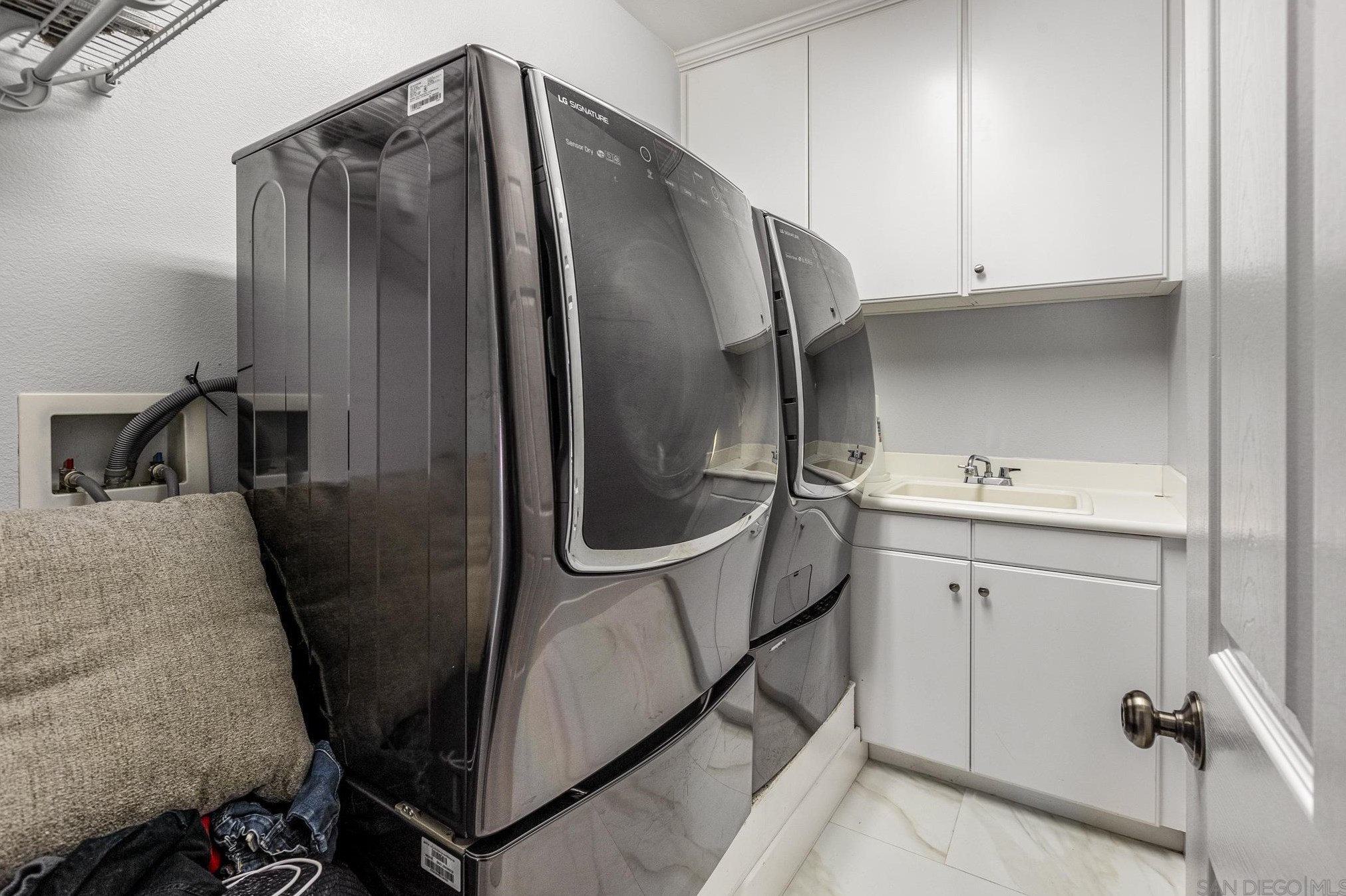 1471 Canoe Creek Way, Chula Vista CA  91915-1634 exterior