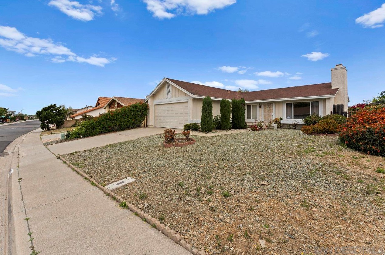 7736 Jade Coast Rd, San Diego, CA 92126