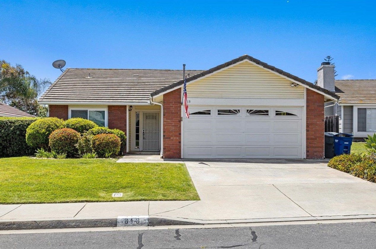 813 Viking Ln, San Marcos, CA 92069