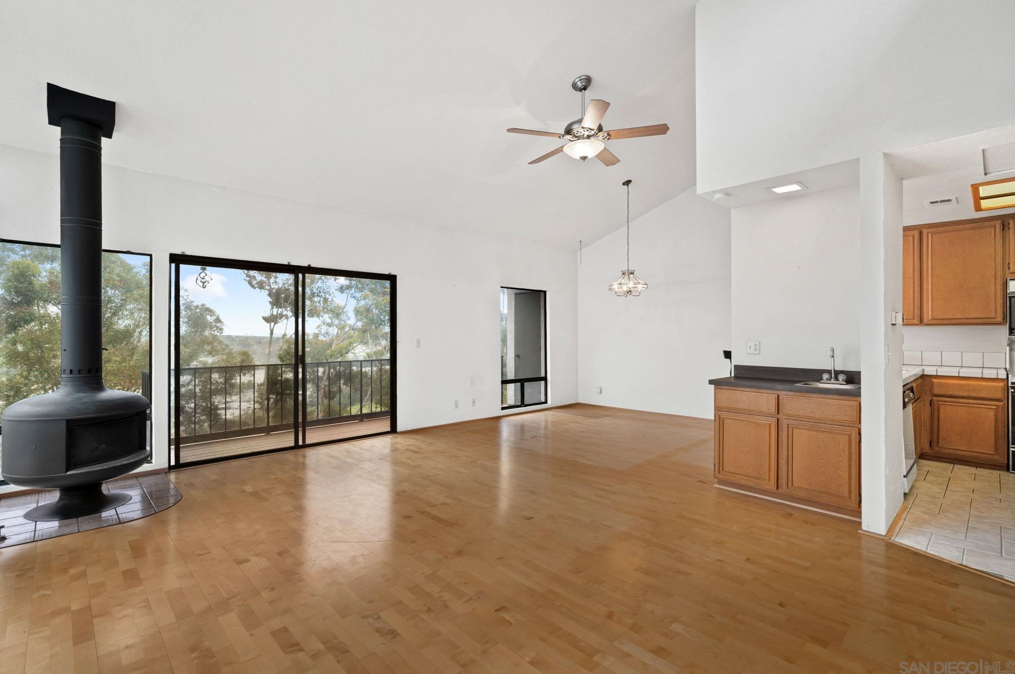 11439 Cascada Way, San Diego, CA 92124-2880