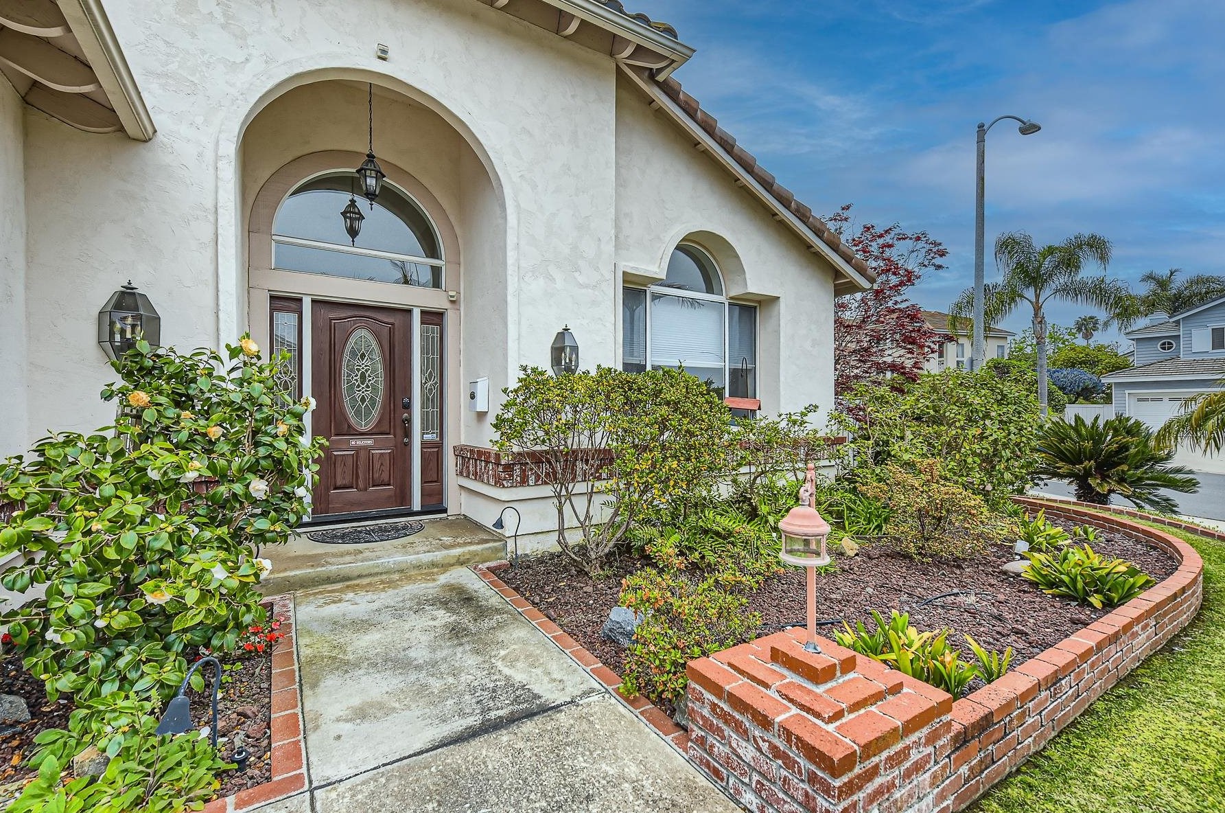 1997 White Oak Ct, San Marcos, CA 92078-5464