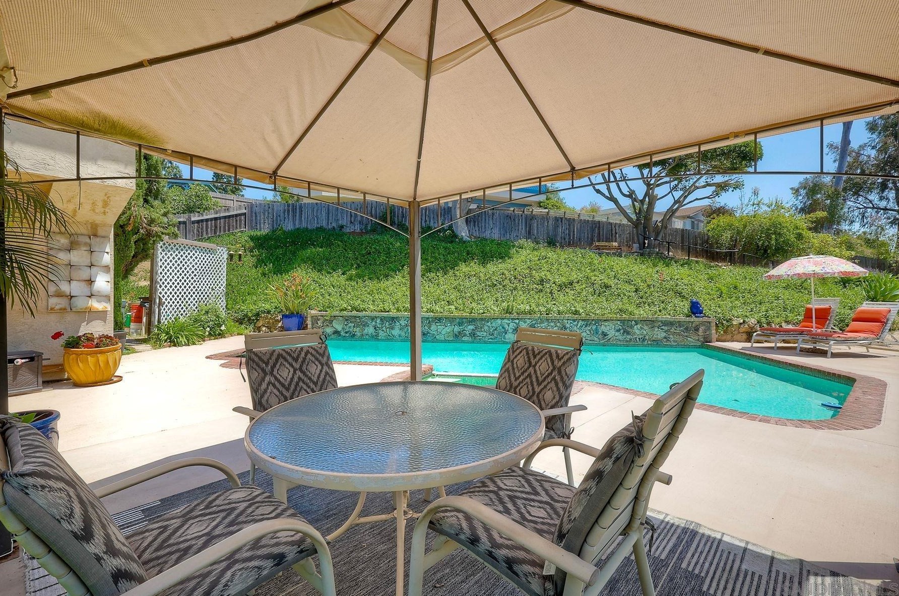 4104 Morning Star Ct, La Mesa CA  exterior