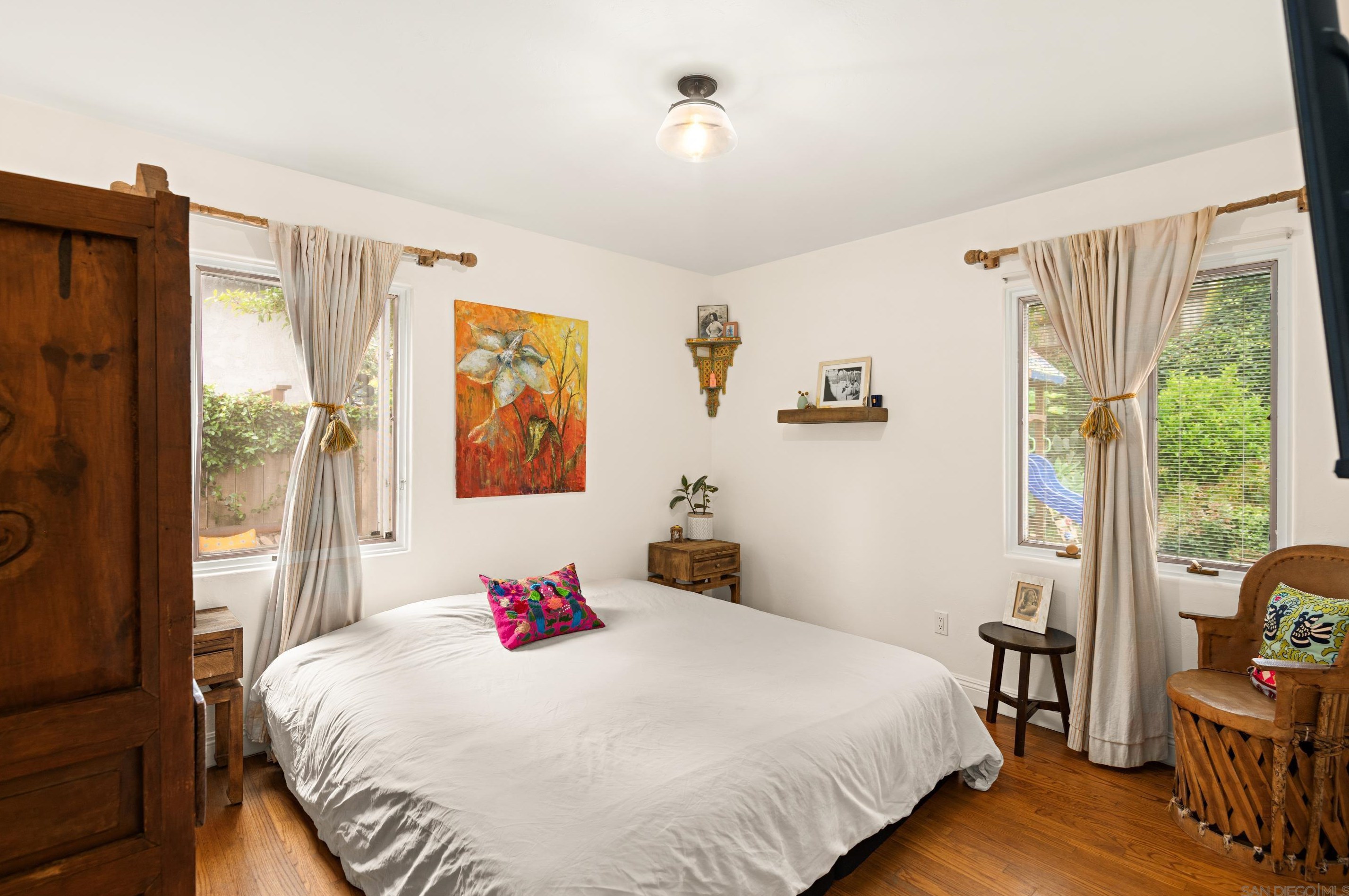 840 Tarento Dr, San Diego CA  92106-2826 exterior