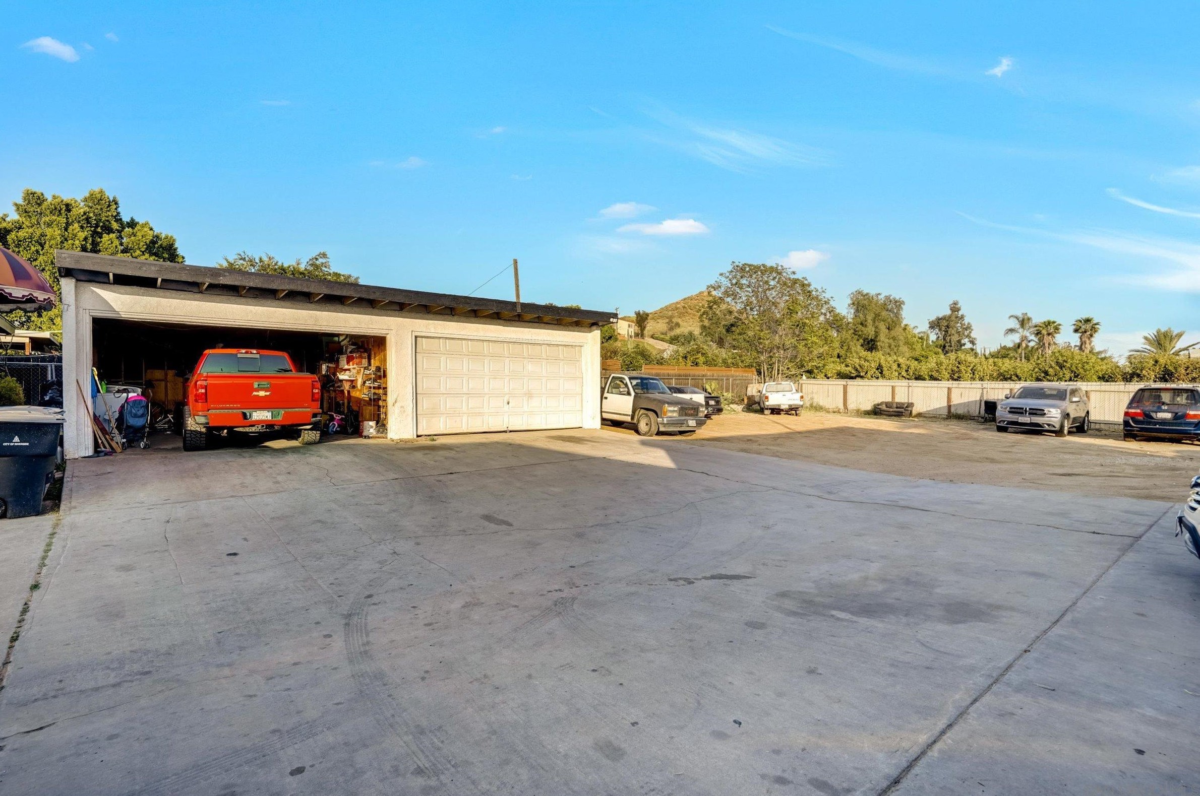 10260 Cook Ave, Riverside CA  92503-2819 exterior