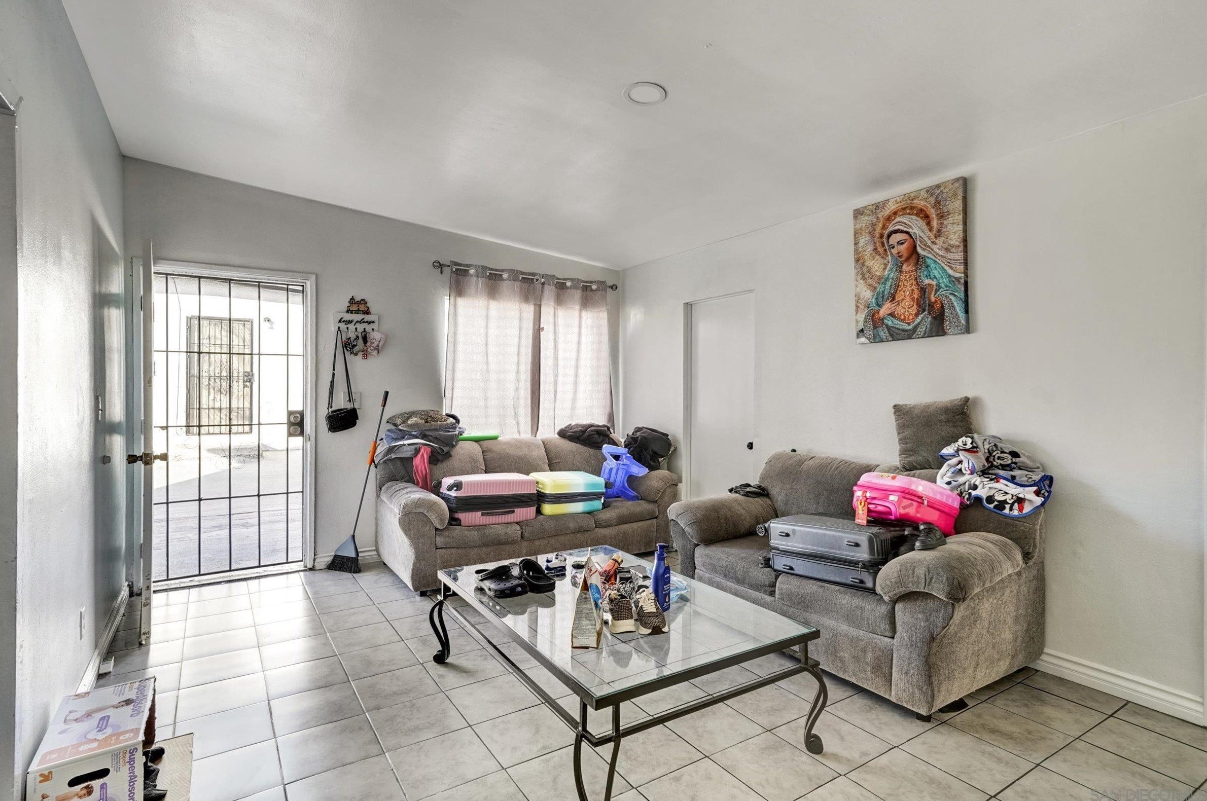 10260 Cook Ave, Riverside CA  92503-2819 exterior