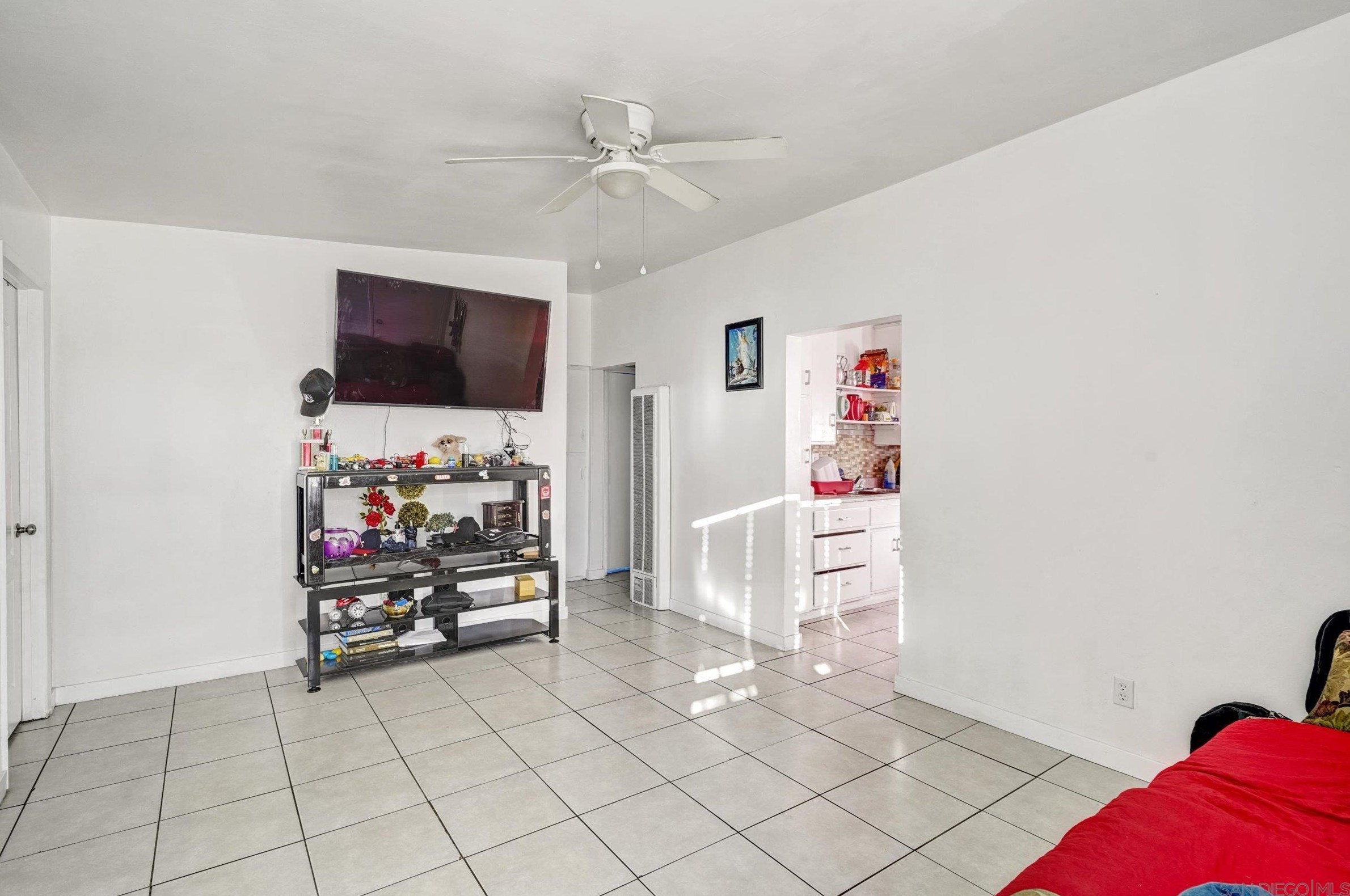 10260 Cook Ave, Riverside CA  92503-2819 exterior