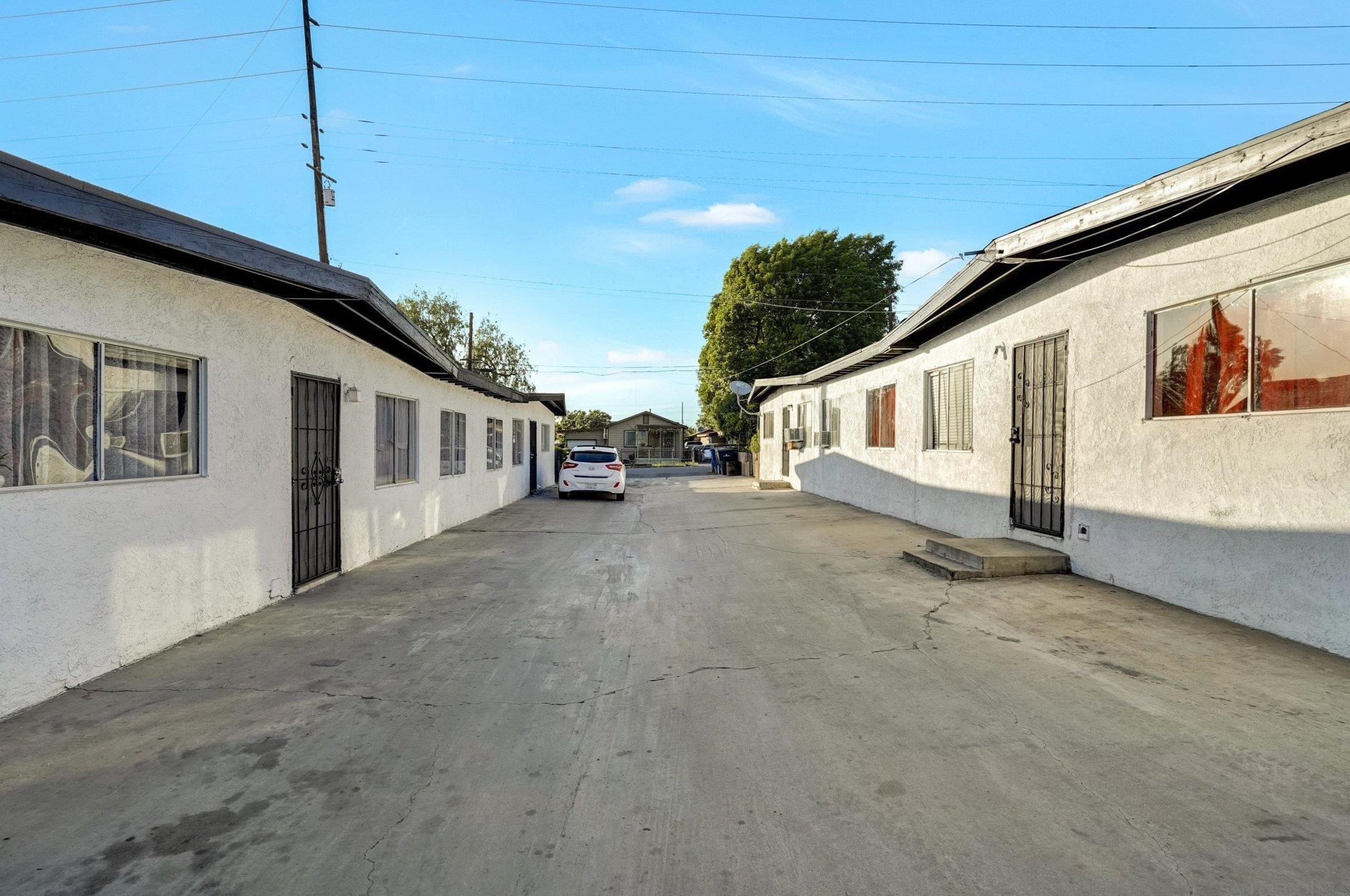 10260 Cook Ave, Riverside CA  92503-2819 exterior